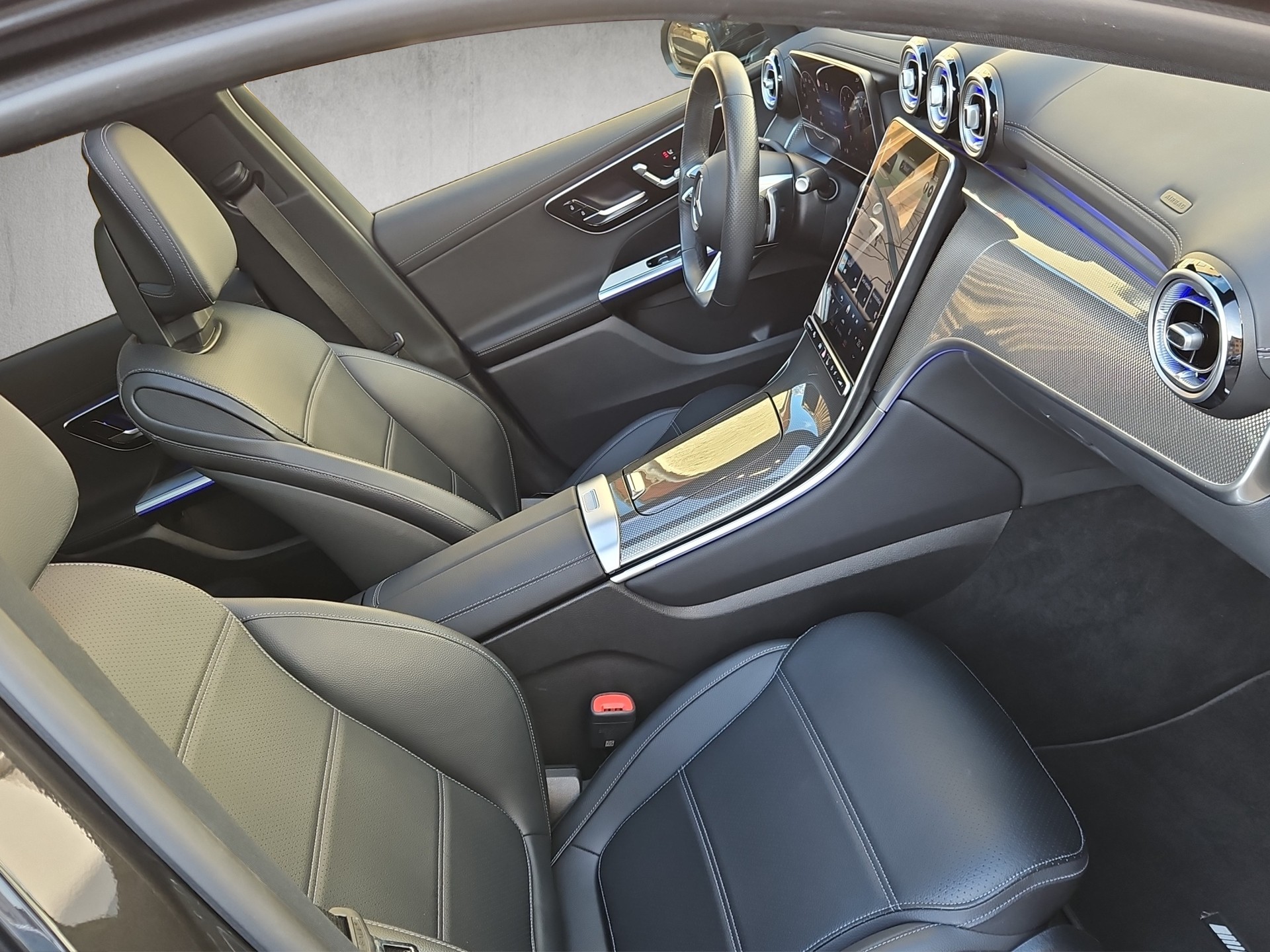 MERCEDES-BENZ GLC 200 AMG Line 4matic - 10