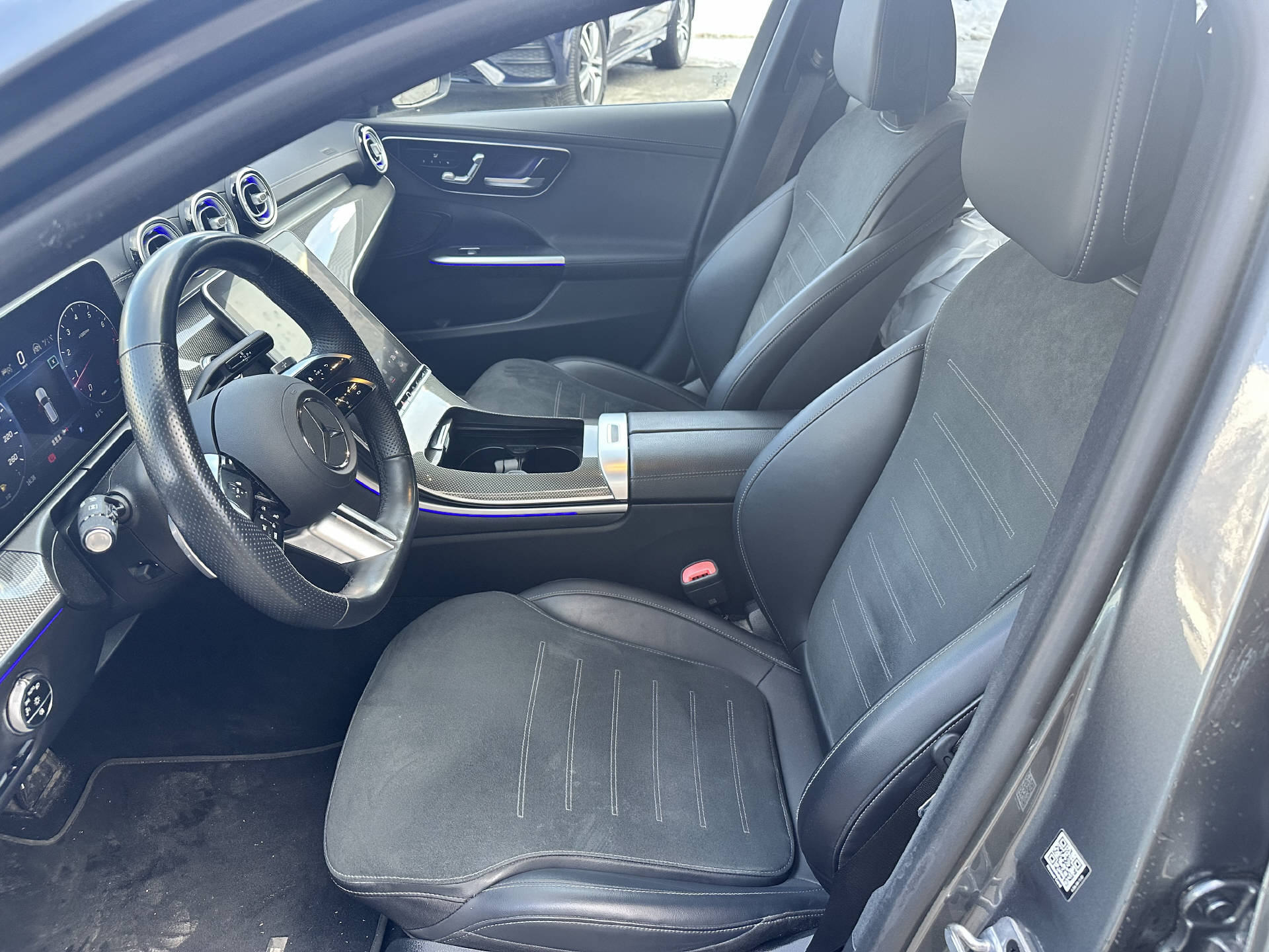 MERCEDES-BENZ C 200 AMG Line 4matic Kombi - 11