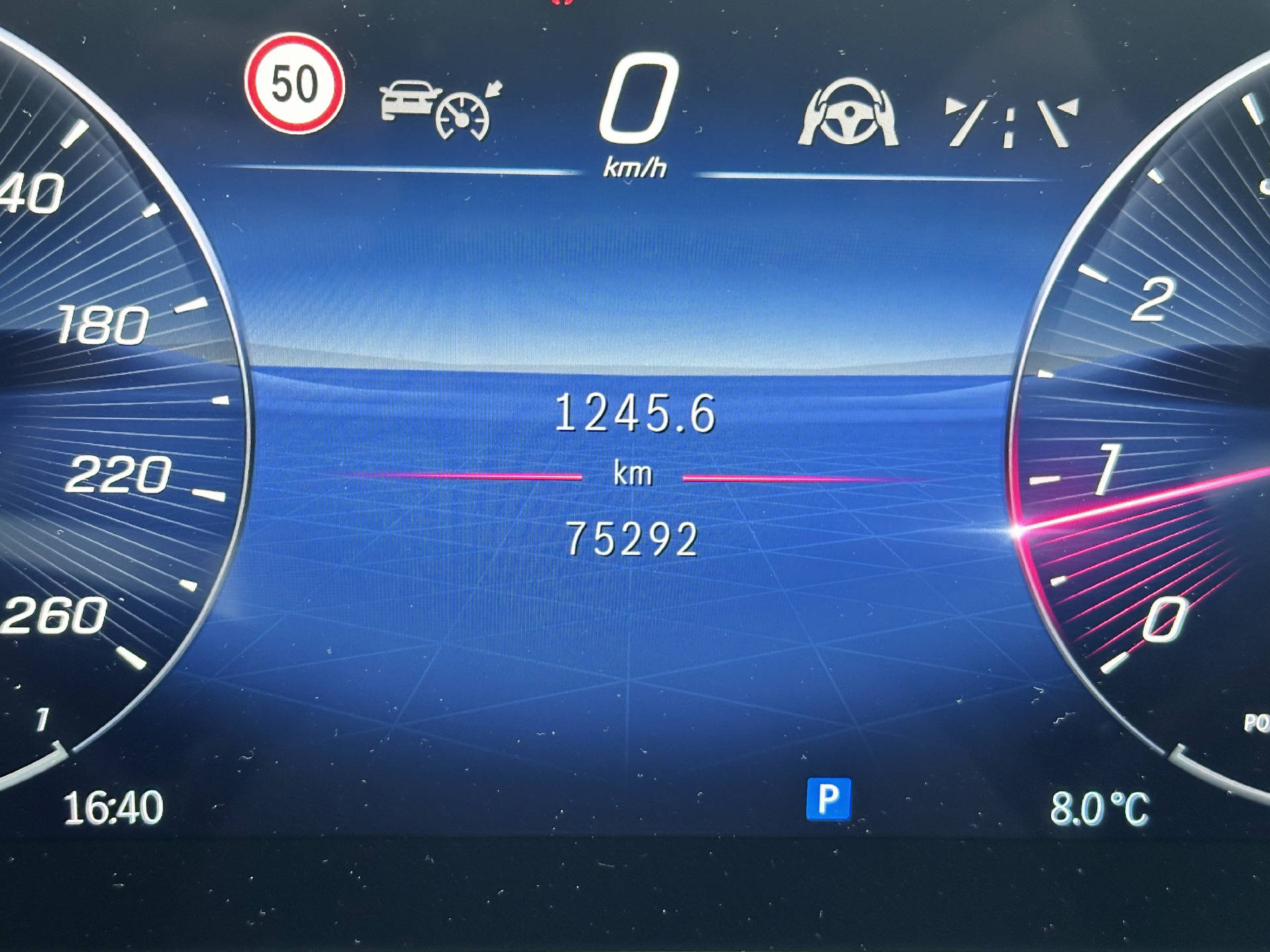 MERCEDES-BENZ C 200 AMG Line 4matic Kombi - 14