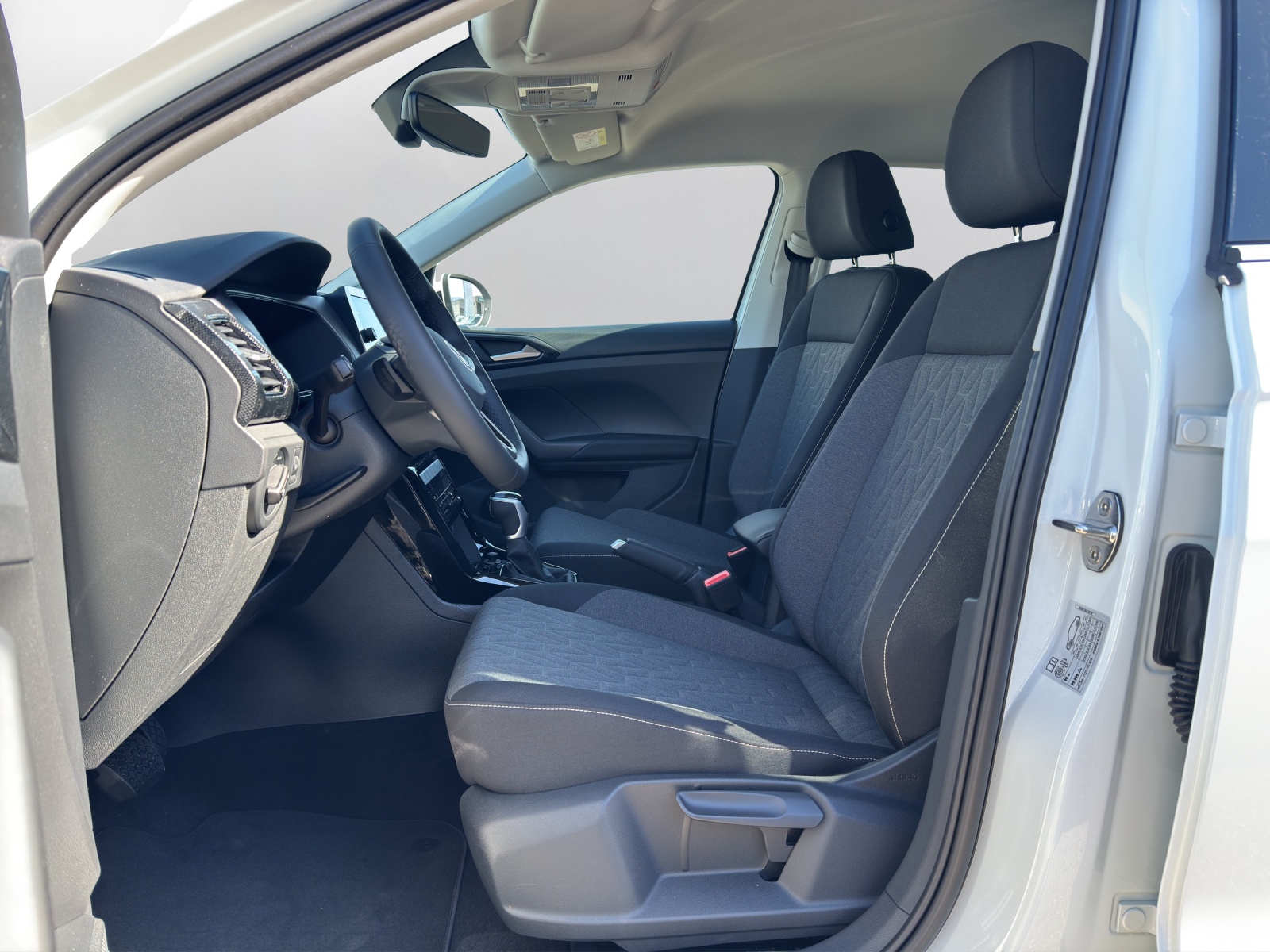 VW T-Cross 1.0 TSI EVO United DSG - 10