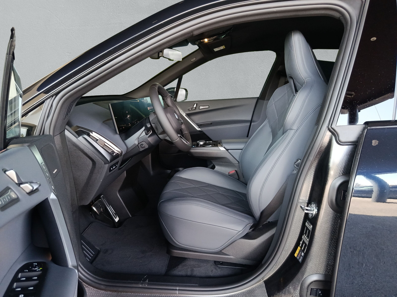 BMW iX xDrive60 M Sport Pro - 12