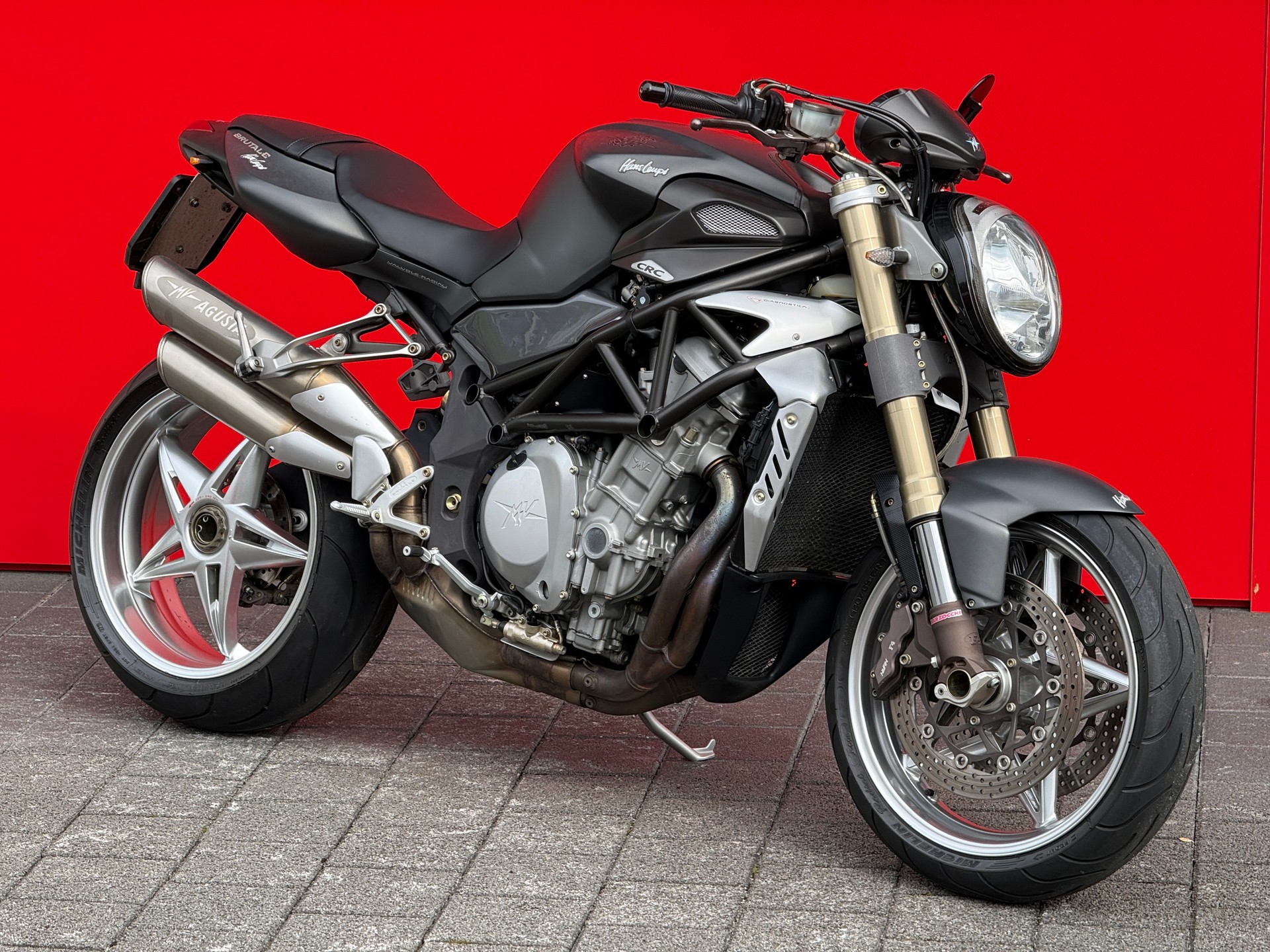 MV AGUSTA Brutale 750 S - 3