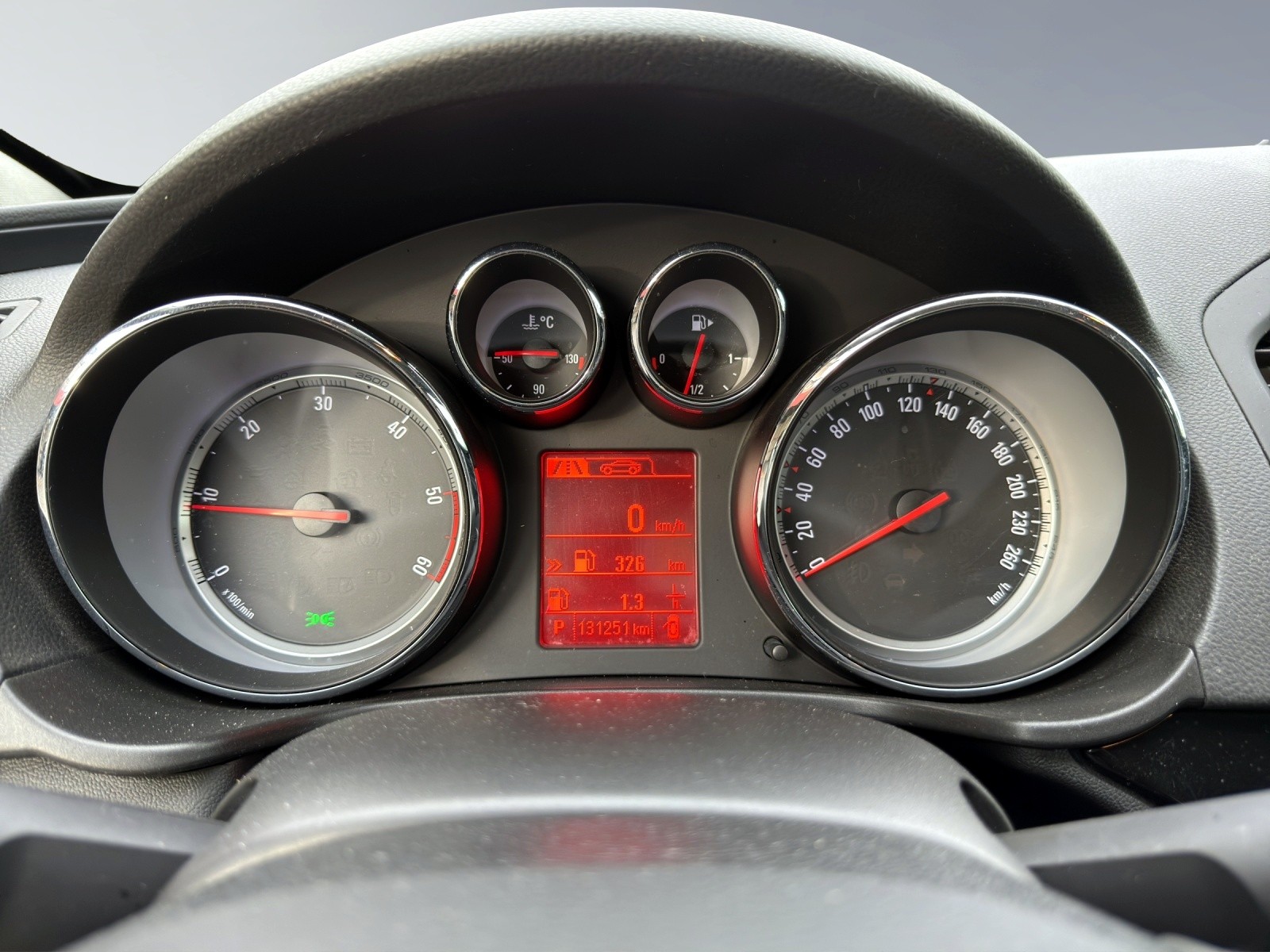 OPEL Insignia 2.0 CDTi 160 4x4 Cosmo - 10