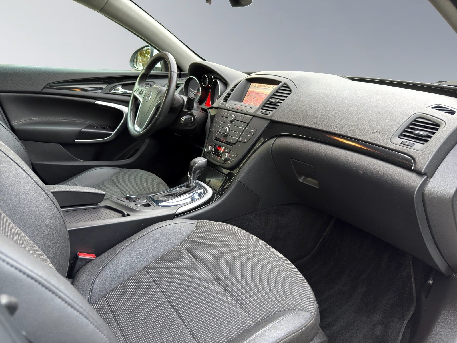 OPEL Insignia 2.0 CDTi 160 4x4 Cosmo - 14