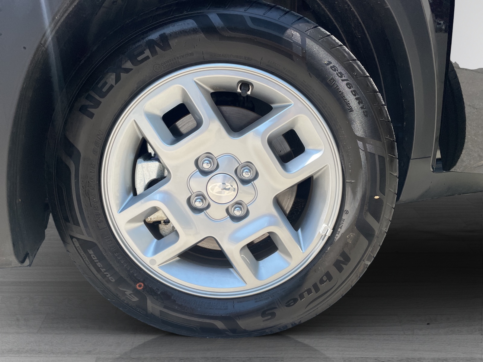 HYUNDAI Inster 49kWh Amplia - 13