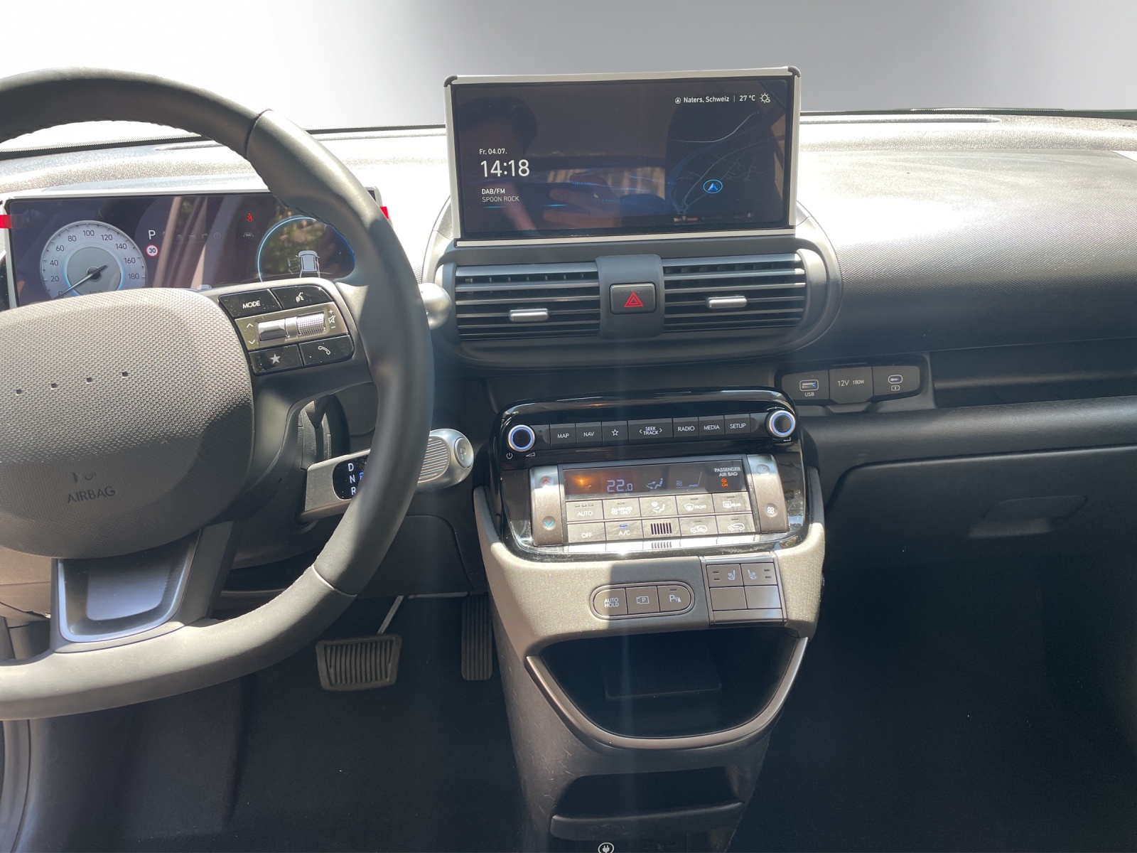 HYUNDAI Inster 49kWh Amplia - 9