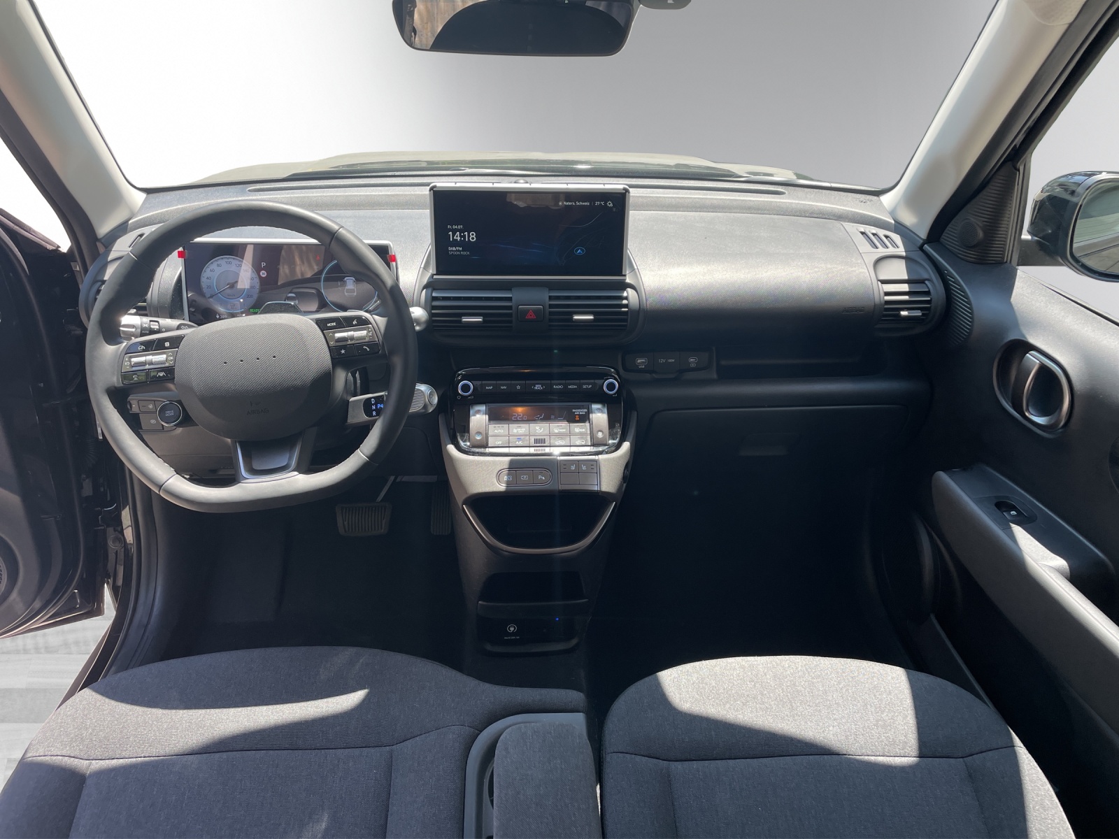 HYUNDAI Inster 49kWh Amplia - 8