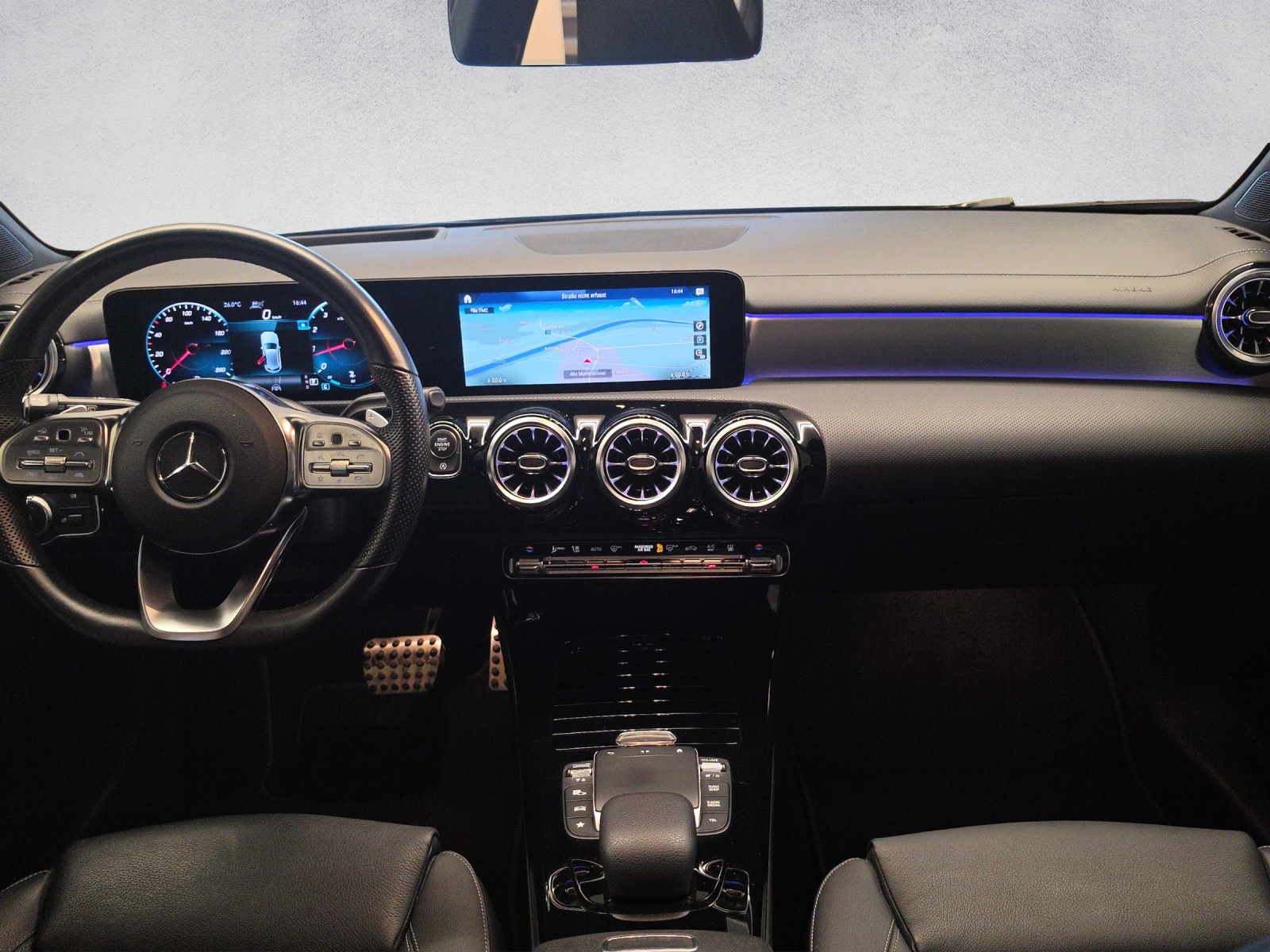 MERCEDES-BENZ A 250 4Matic AMG Line 4Matic 7G-DCT - 9