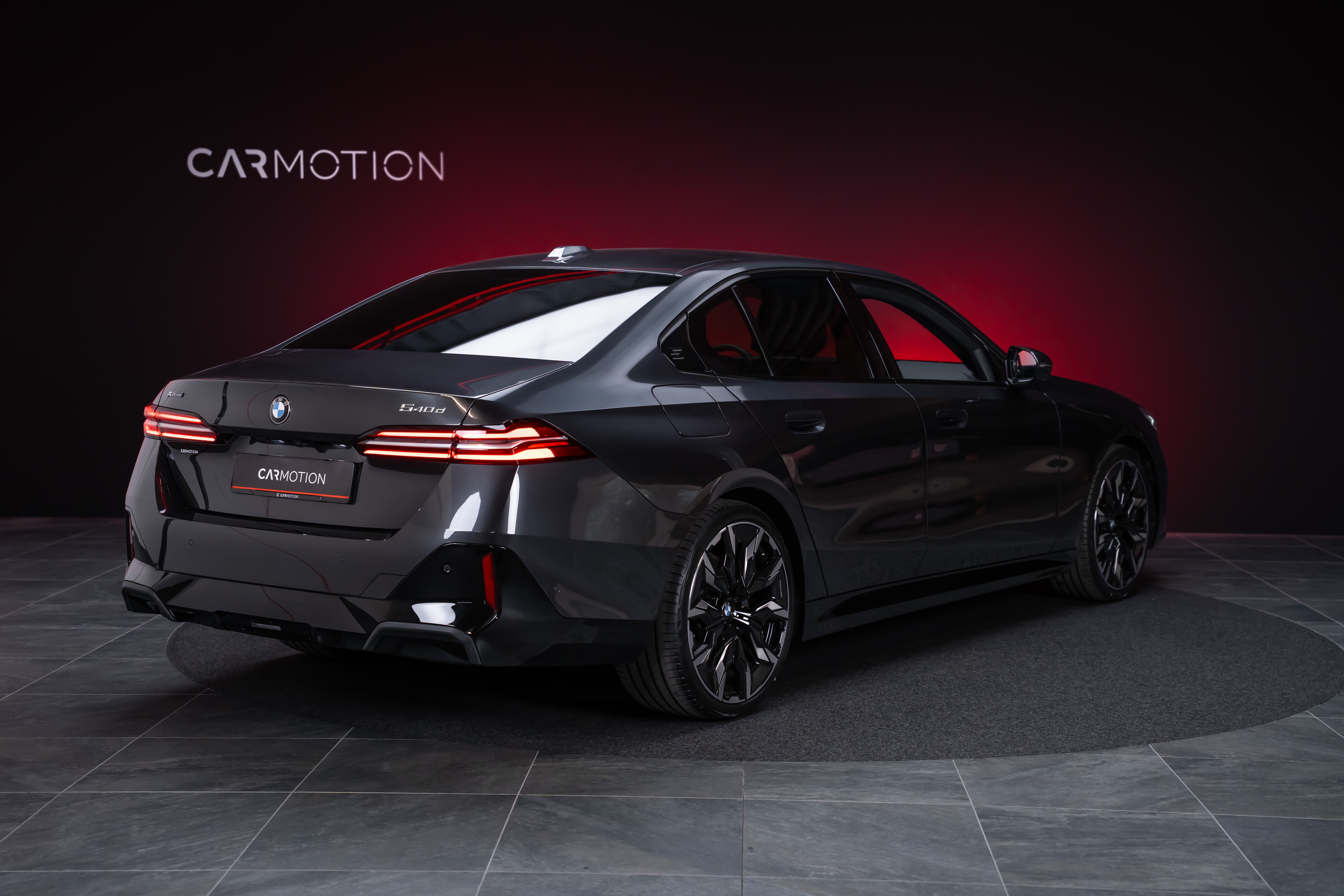 540d xDrive M Sport / Standheizung / 360°Kamera / Bowers&Wilkins / HeadUp