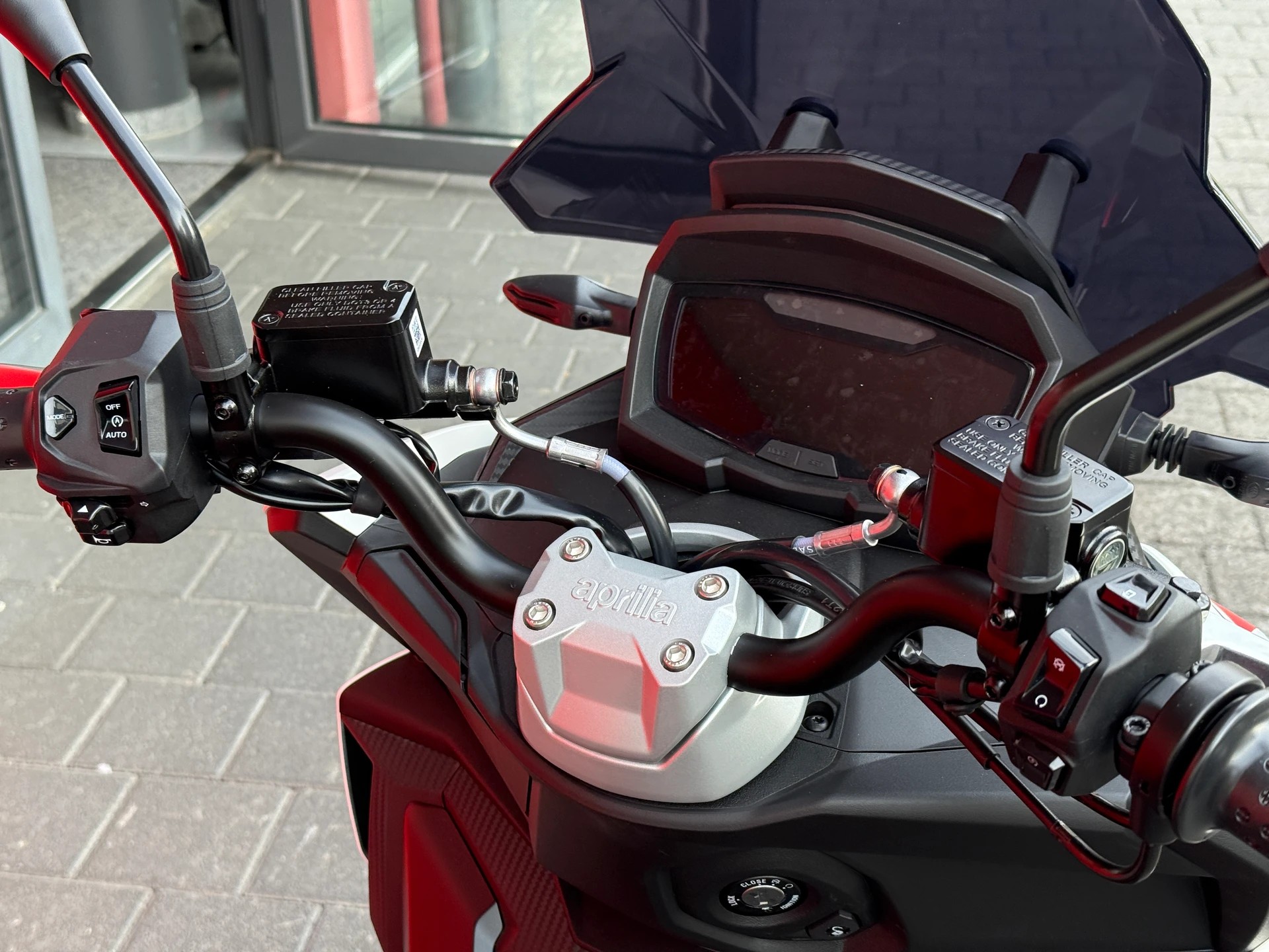 APRILIA SR GT 200 Sport ABS E5+ - 4