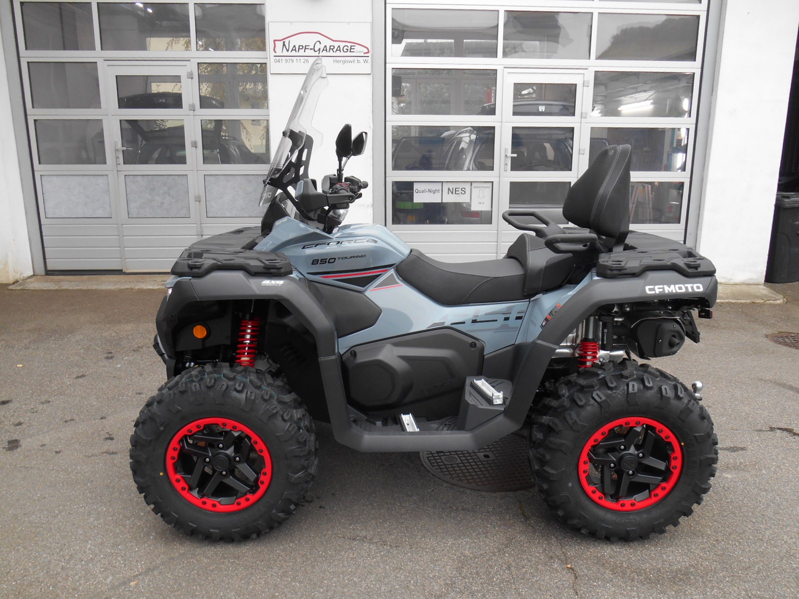 CF MOTO Premium mit Scheibe