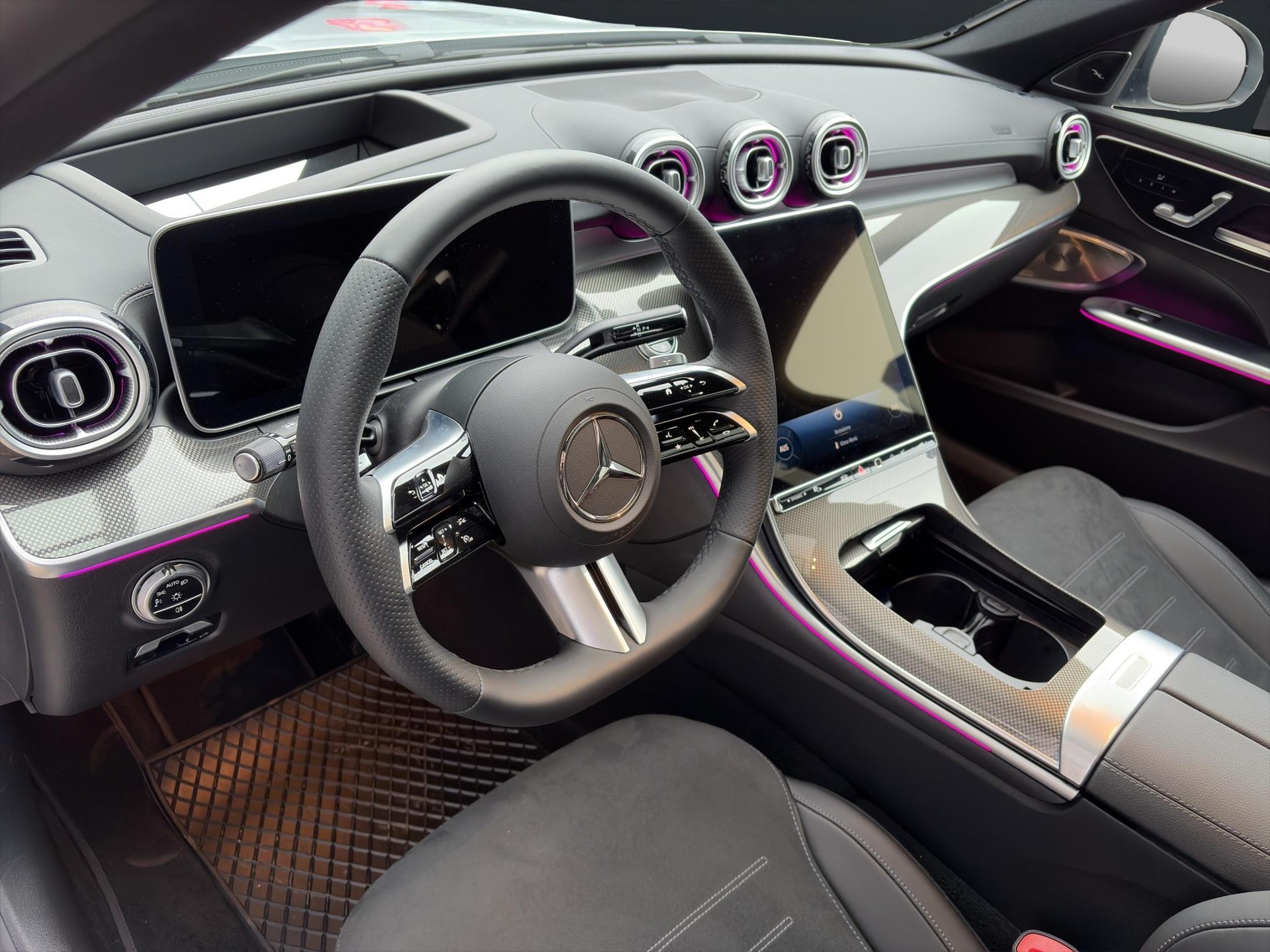 MERCEDES-BENZ C 220 d AMG Line 4matic Kombi - 11