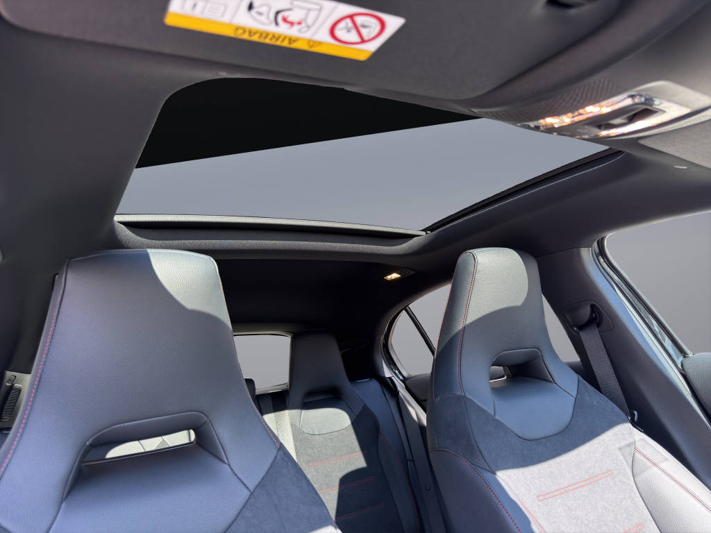 MERCEDES-BENZ A 250 AMG Line 4m - 16