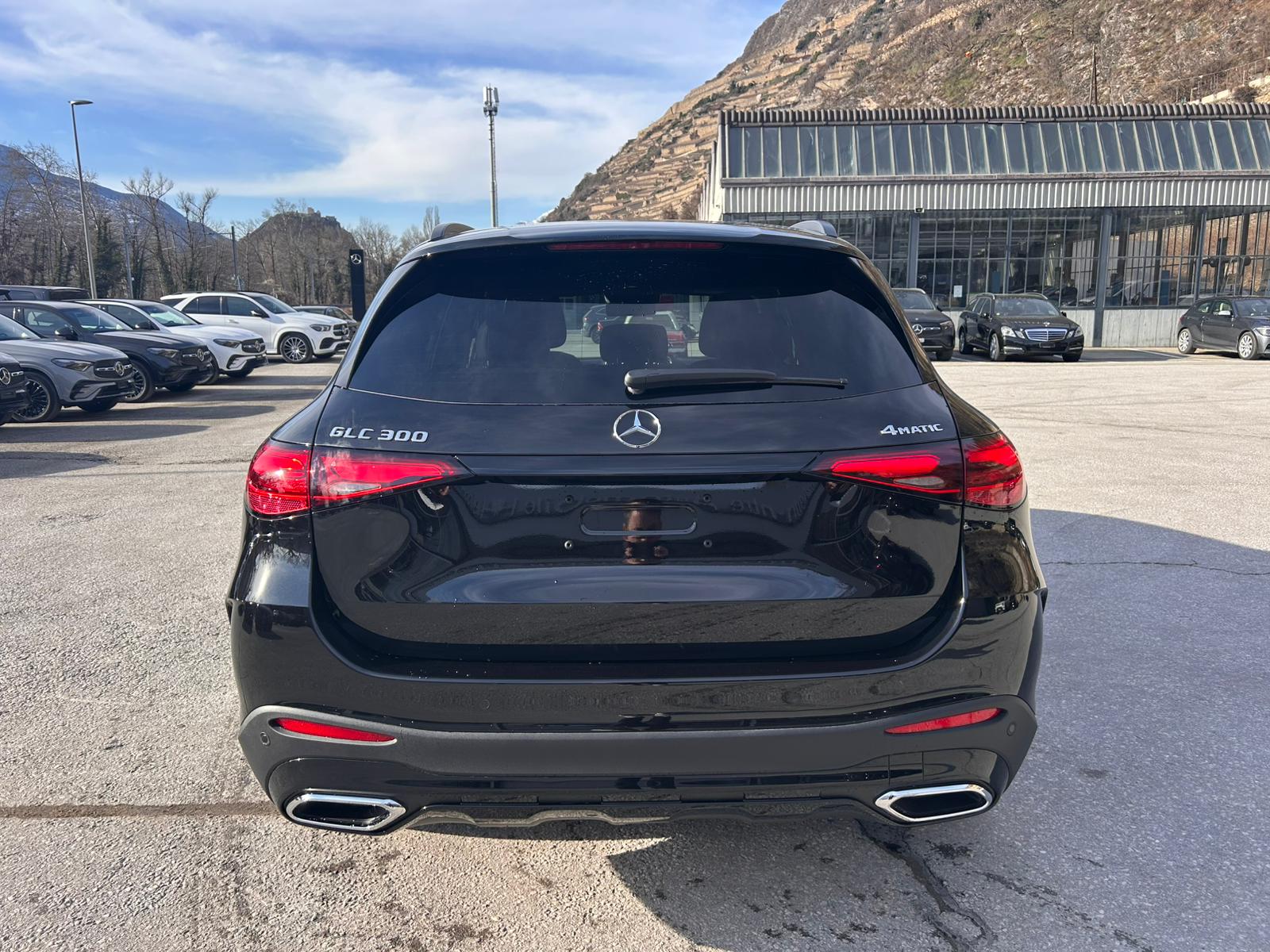 MERCEDES-BENZ GLC 300 4Matic 9G-Tronic - 4