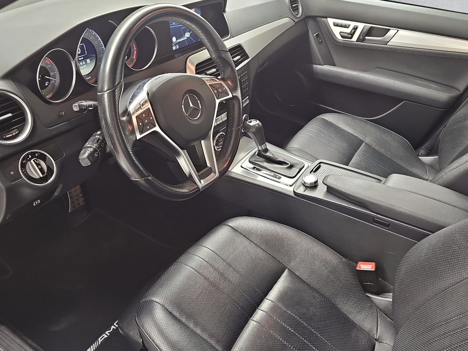 MERCEDES-BENZ C 350 Avantgarde 7G-Tronic - 11