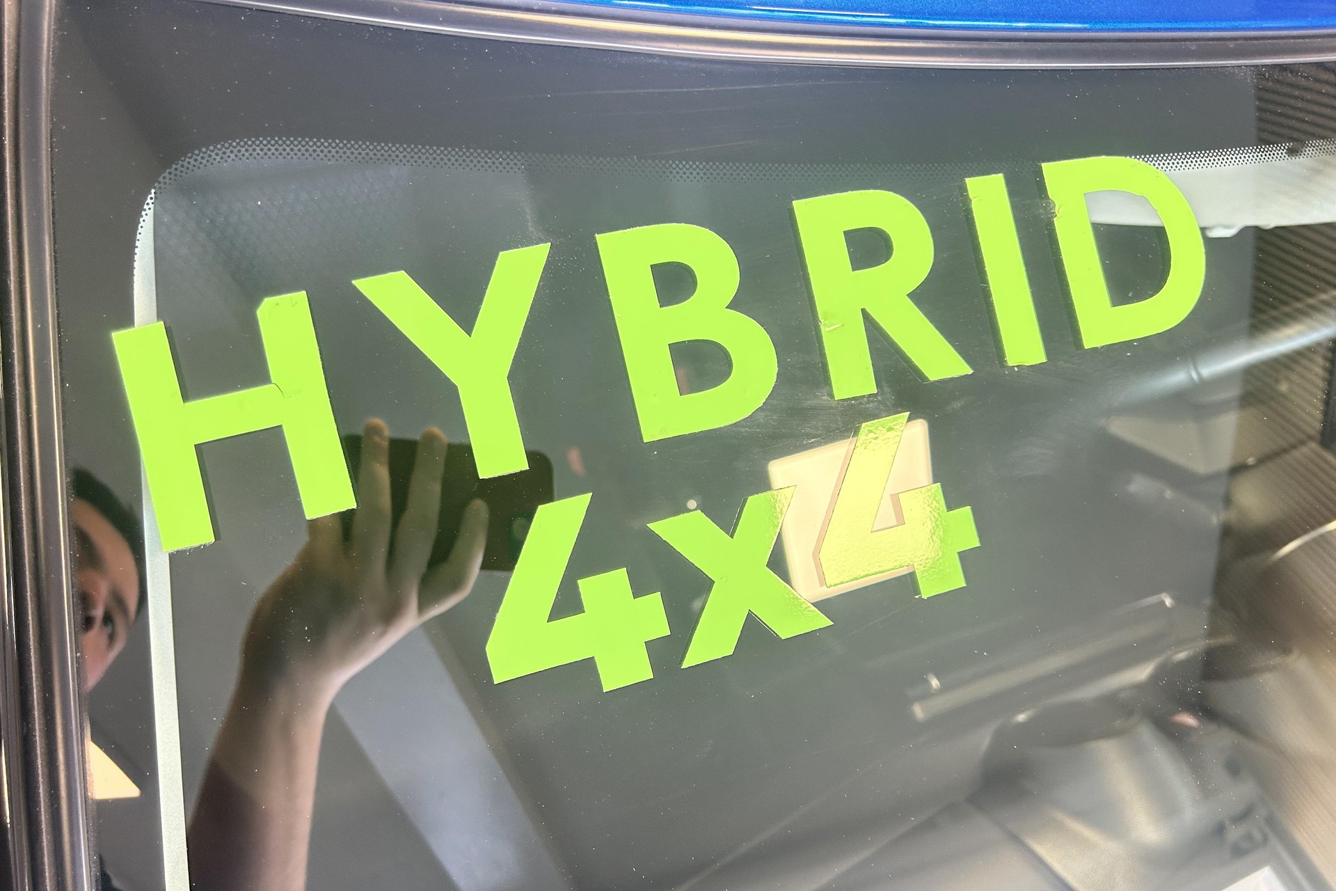 SUZUKI Swift 1.2 Compact Top Hybrid 4x4 - 2