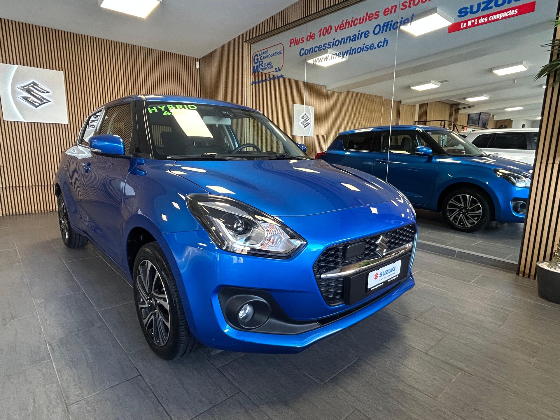 SUZUKI Swift 1.2 Compact Top Hybrid 4x4 - 3