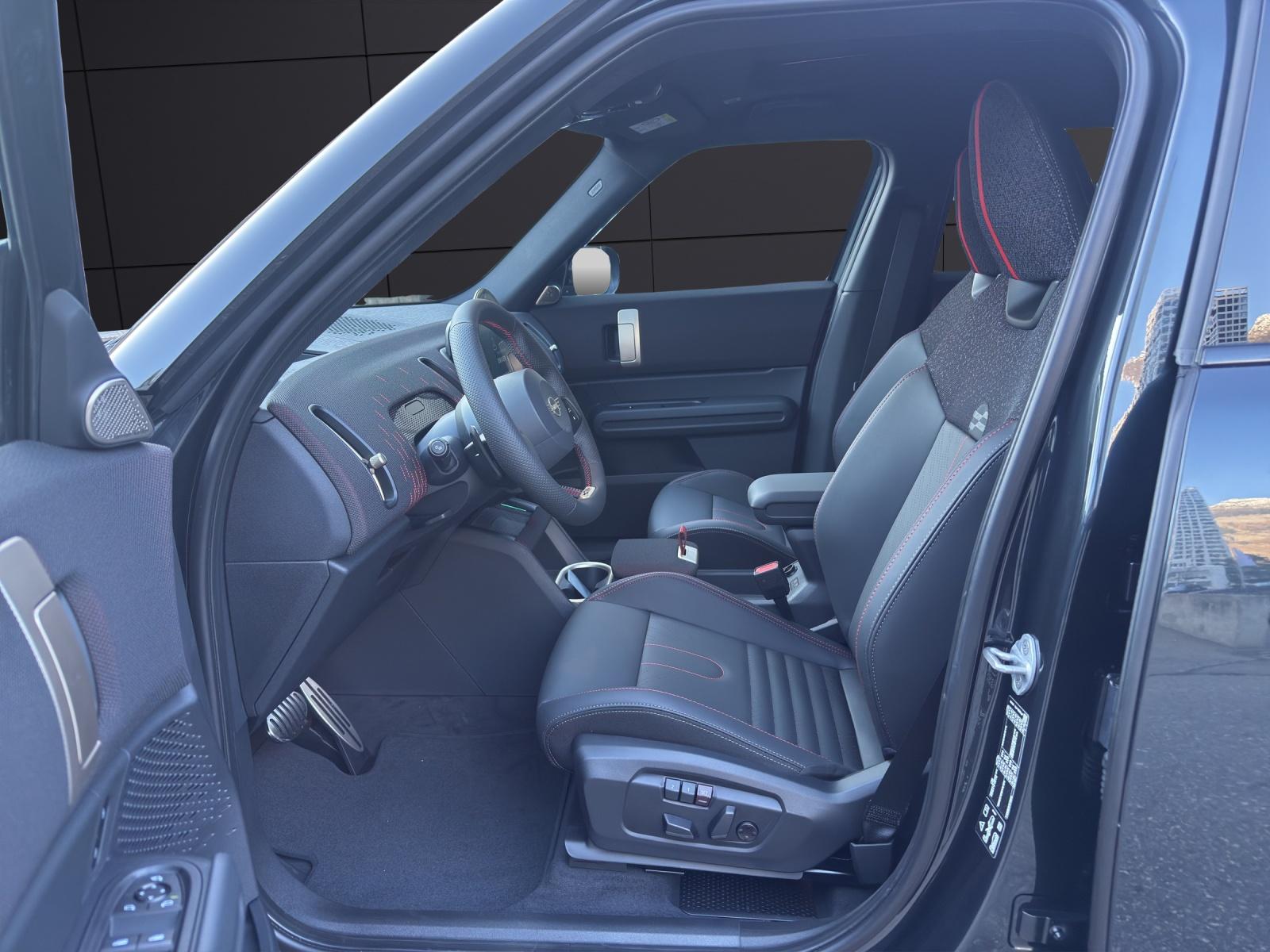 MINI Countryman U25 2.0i John Cooper Works ALL4 - 12