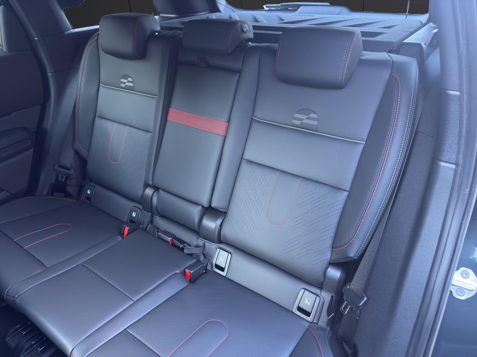 MINI Countryman U25 2.0i John Cooper Works ALL4 - 13