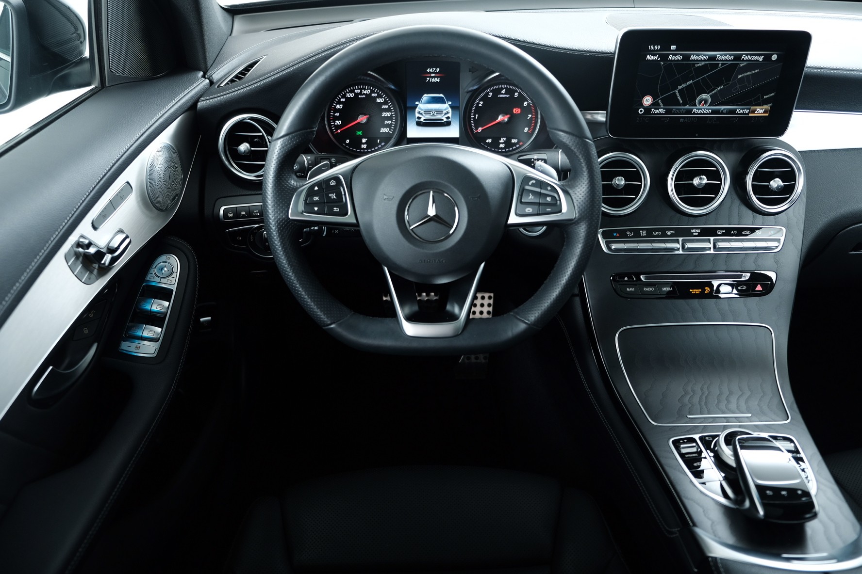 MERCEDES-BENZ GLC 250 AMG Line 4Matic 9G-Tronic - 7