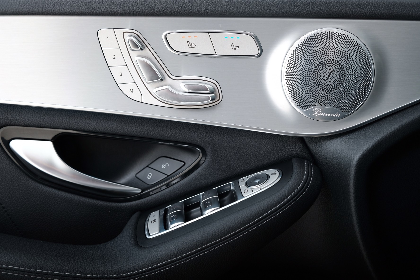 MERCEDES-BENZ GLC 250 AMG Line 4Matic 9G-Tronic - 10