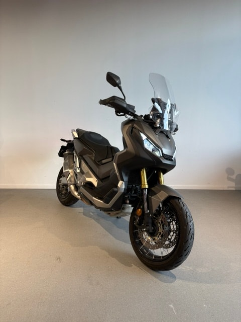 HONDA X-ADV 750 ABS