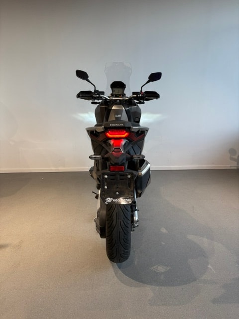 HONDA X-ADV 750 ABS - 4