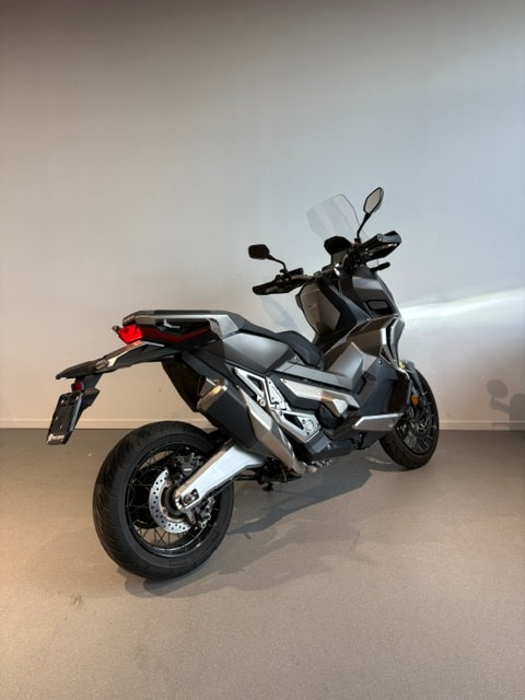 HONDA X-ADV 750 ABS - 3