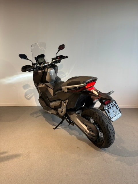 HONDA X-ADV 750 ABS - 5