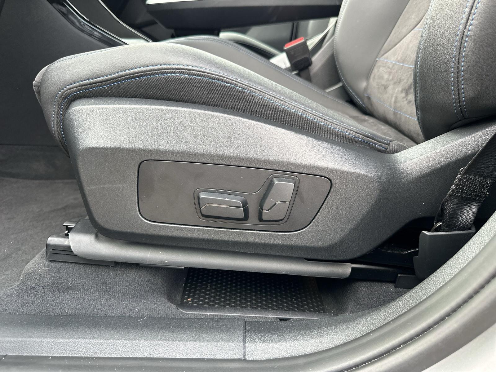 BMW X1 23i M Sport xDrive U11 (CH) - 18