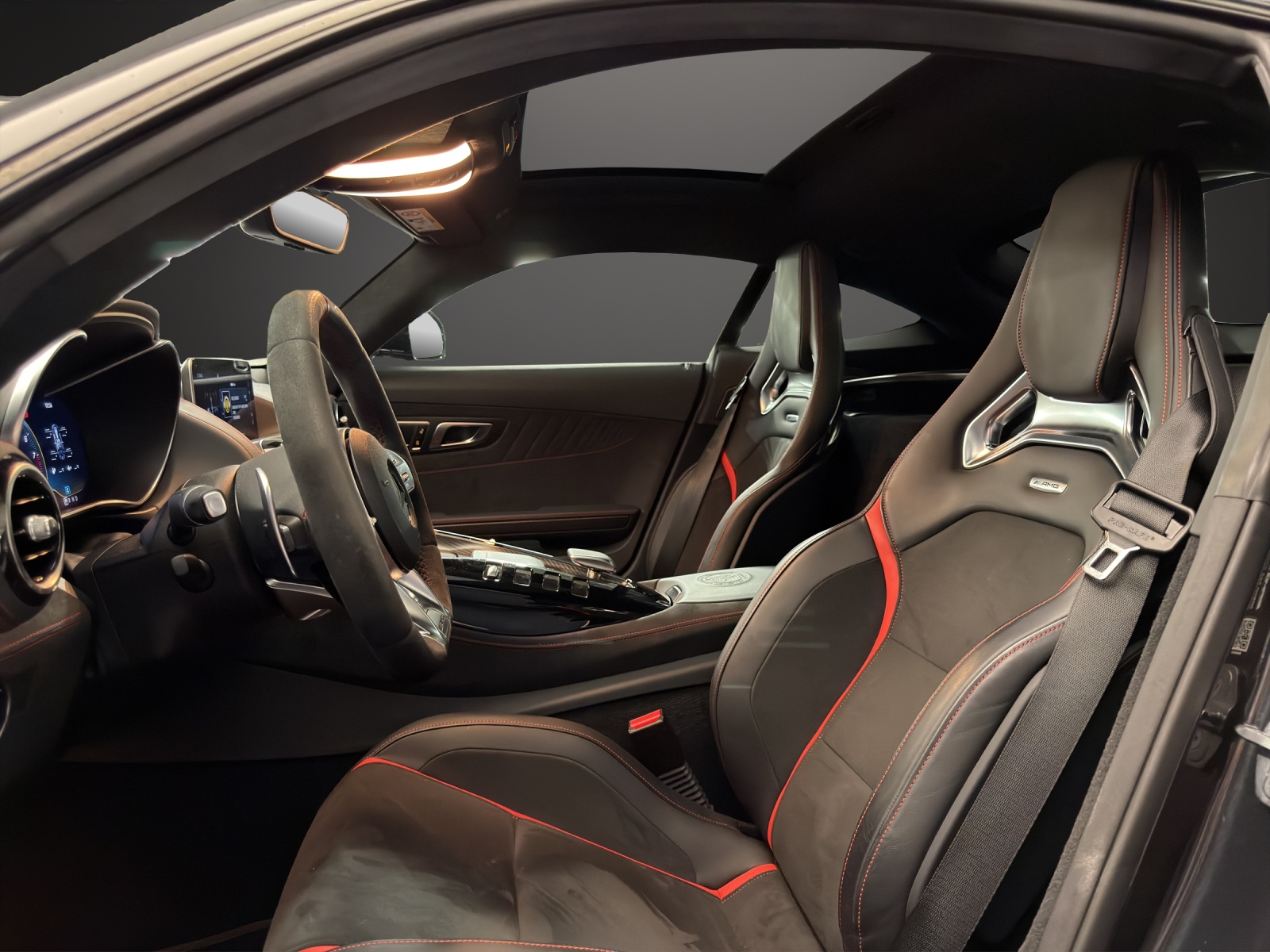 MERCEDES-BENZ AMG GT C Speedshift DCT - 11