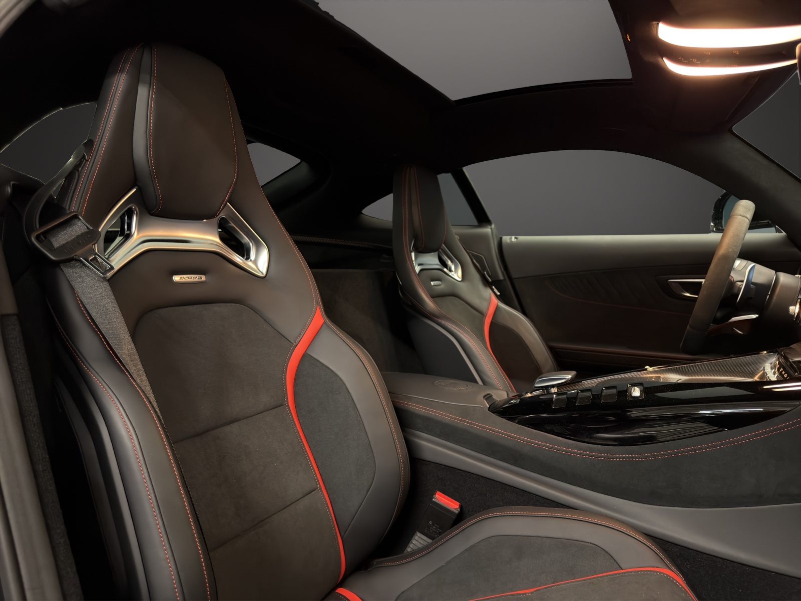 MERCEDES-BENZ AMG GT C Speedshift DCT - 15