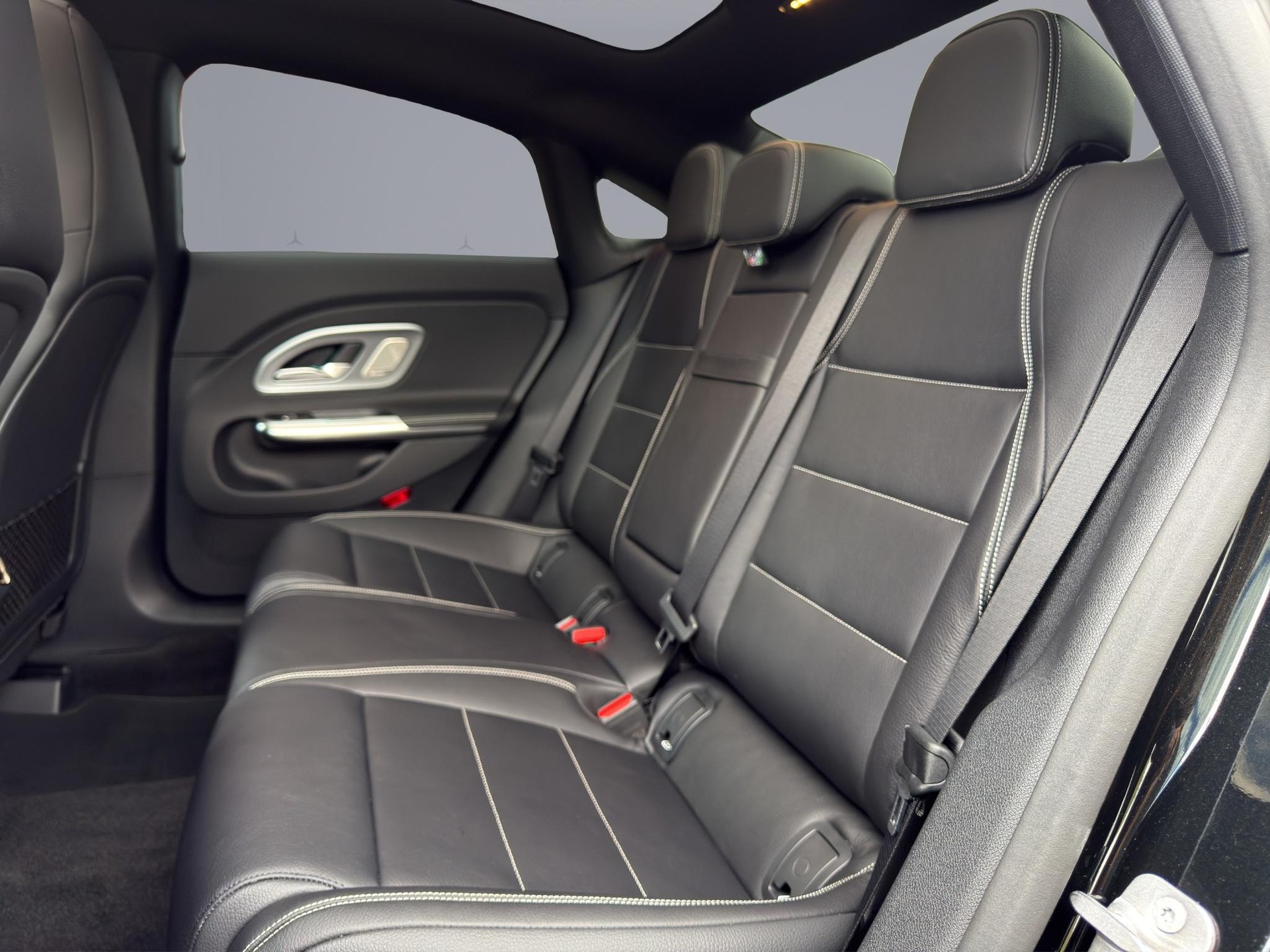 MERCEDES-BENZ CLA 220 AMG Line 4matic - Neues Modell - 14