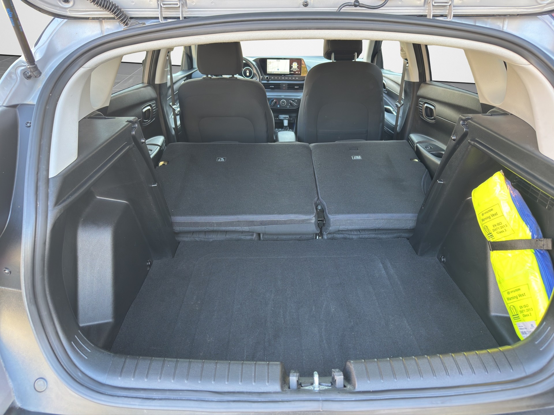 HYUNDAI Bayon 1.0 T-GDi Amplia DCT - 19