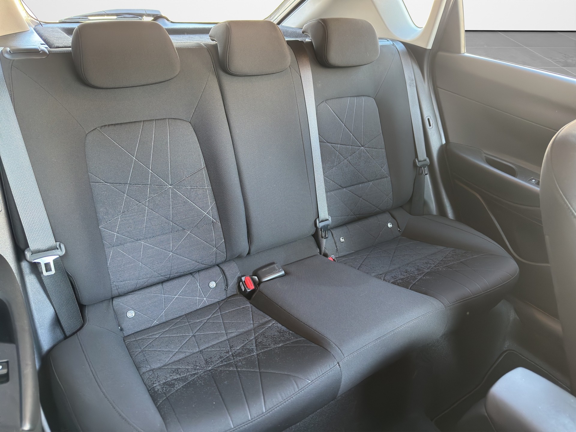 HYUNDAI Bayon 1.0 T-GDi Amplia DCT - 17