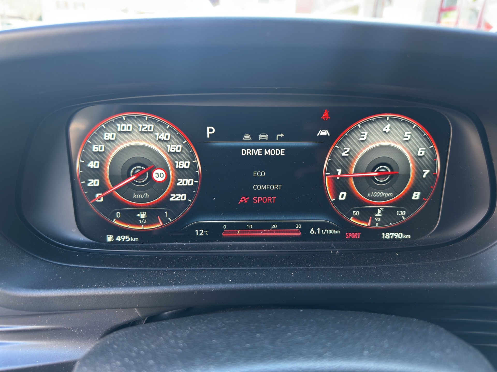 HYUNDAI Bayon 1.0 T-GDi Amplia DCT - 28