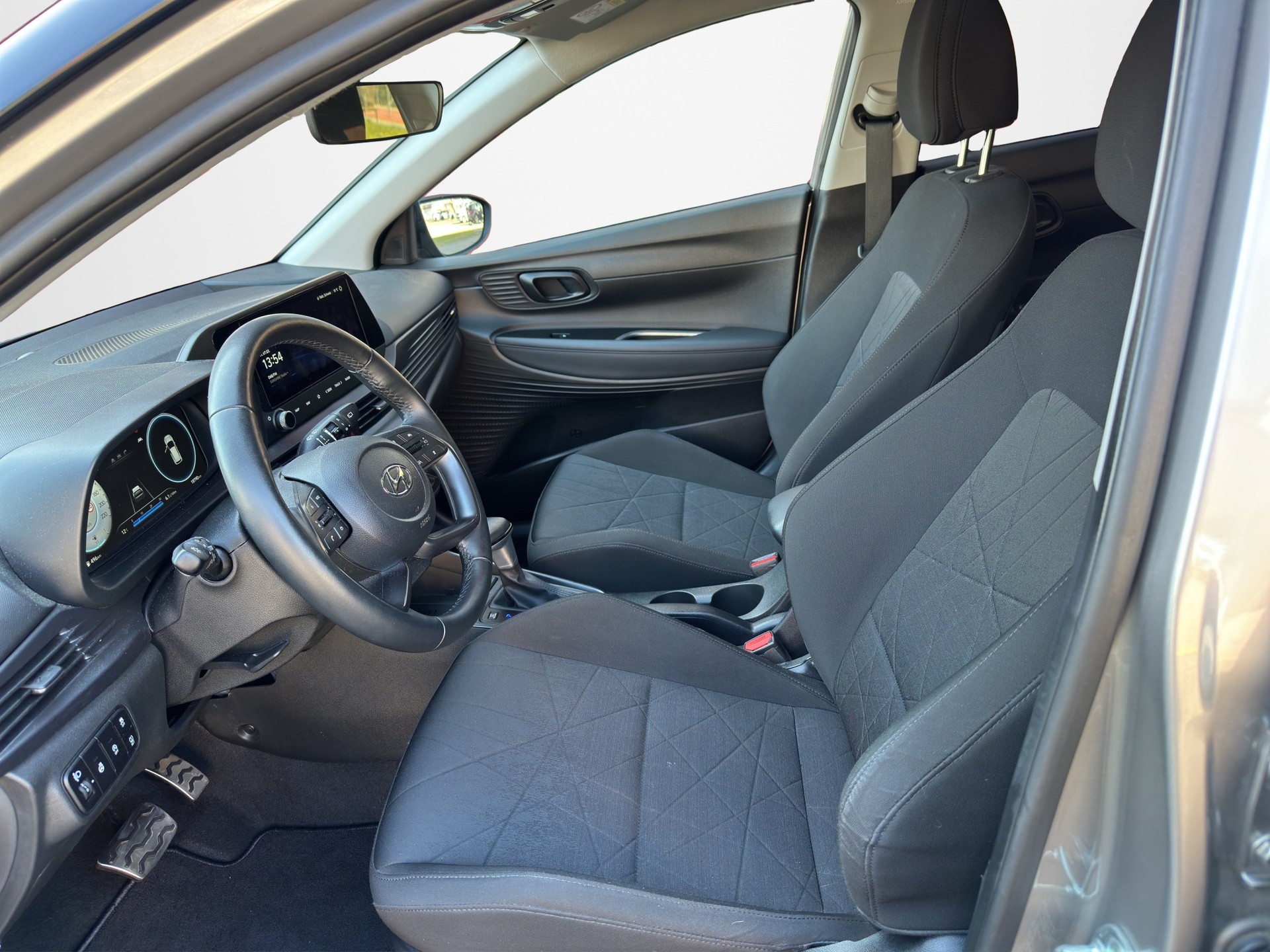 HYUNDAI Bayon 1.0 T-GDi Amplia DCT - 9