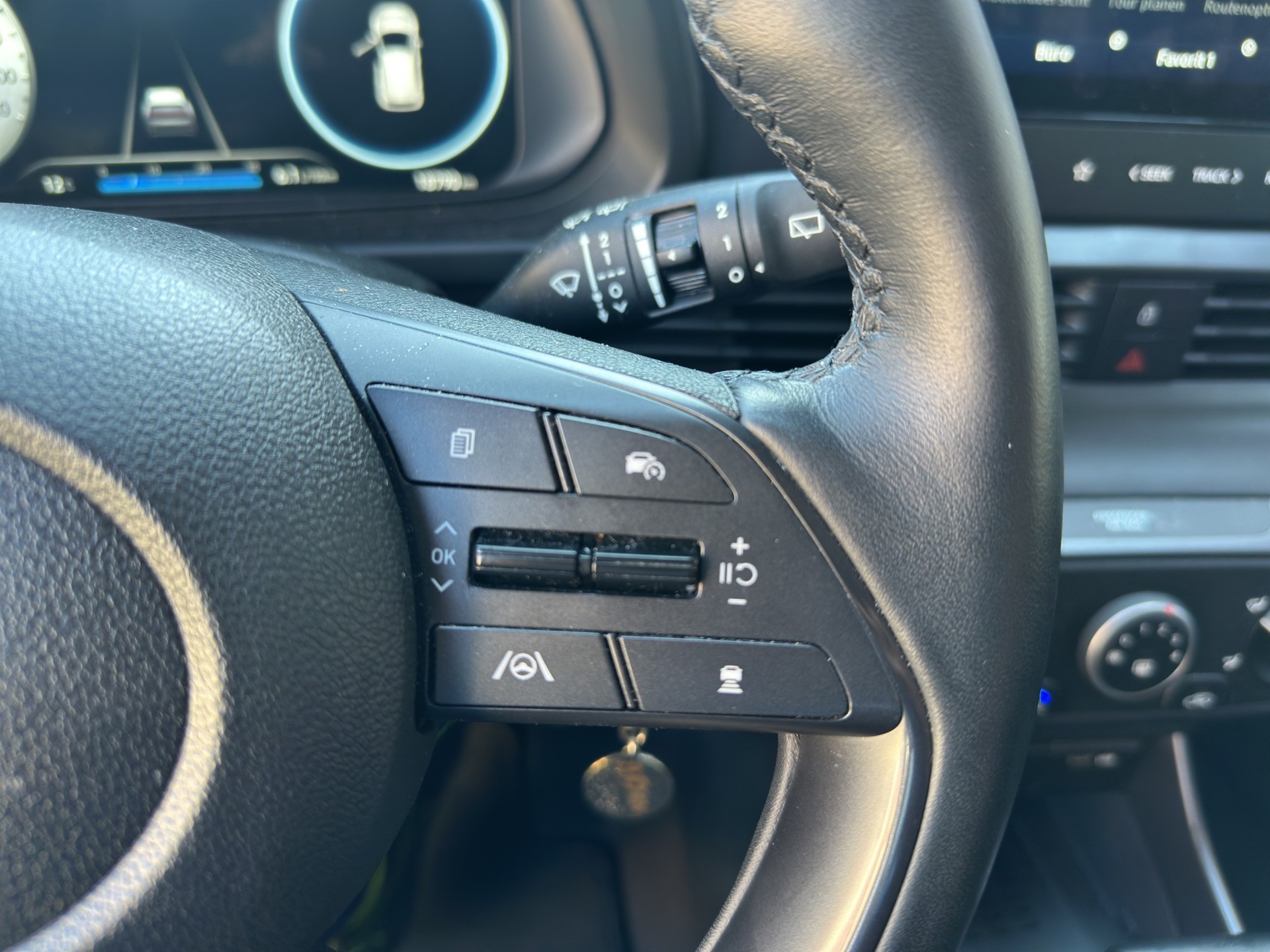 HYUNDAI Bayon 1.0 T-GDi Amplia DCT - 27