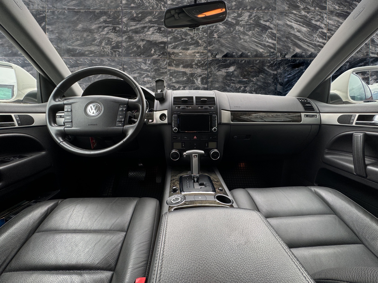 VW Touareg 3.0 TDI - 11