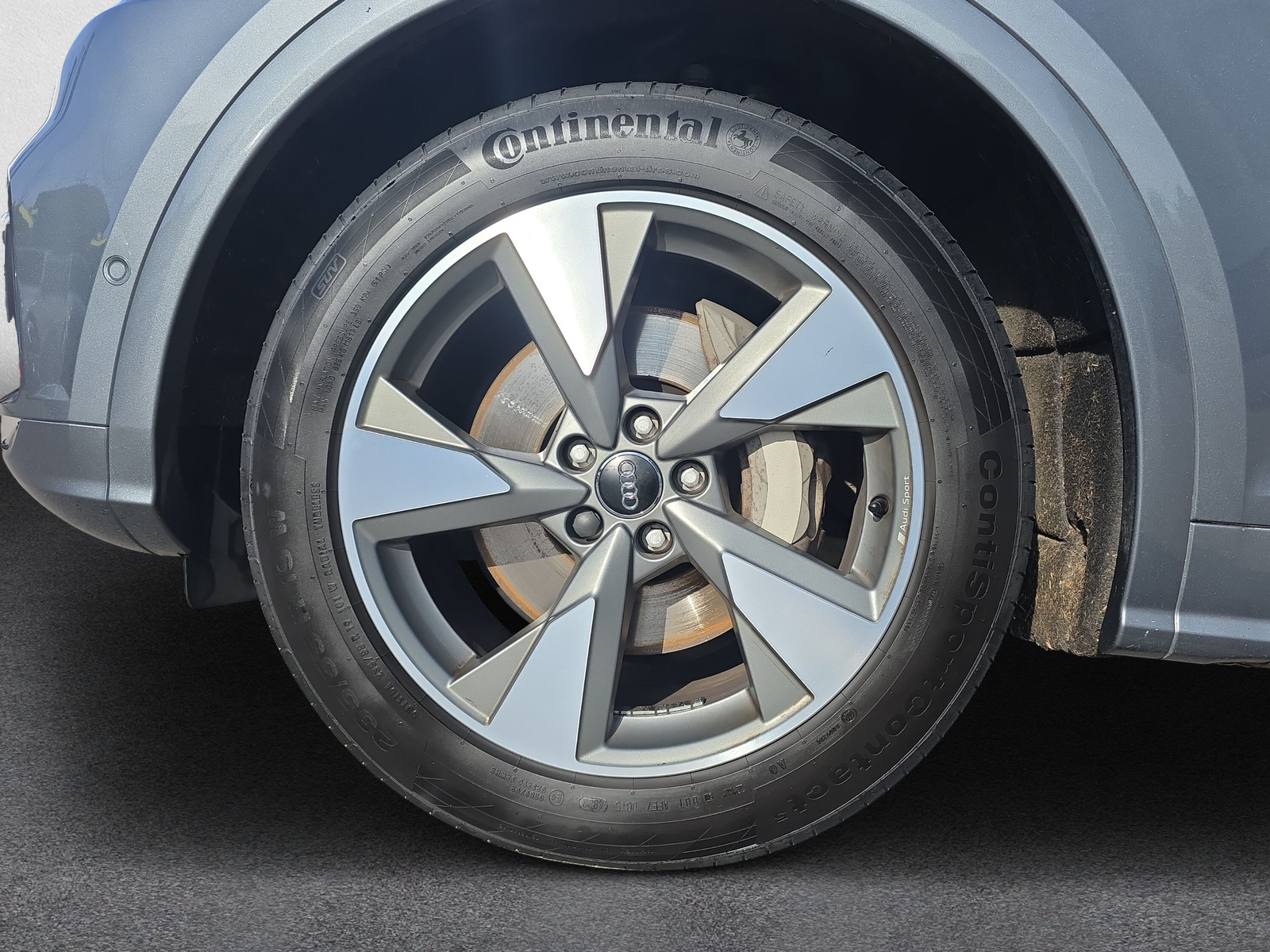 AUDI Q5 55 TFSI e sport quattro - 9