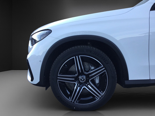 MERCEDES-BENZ GLC 220 d 4M 9G-Tronic - 13