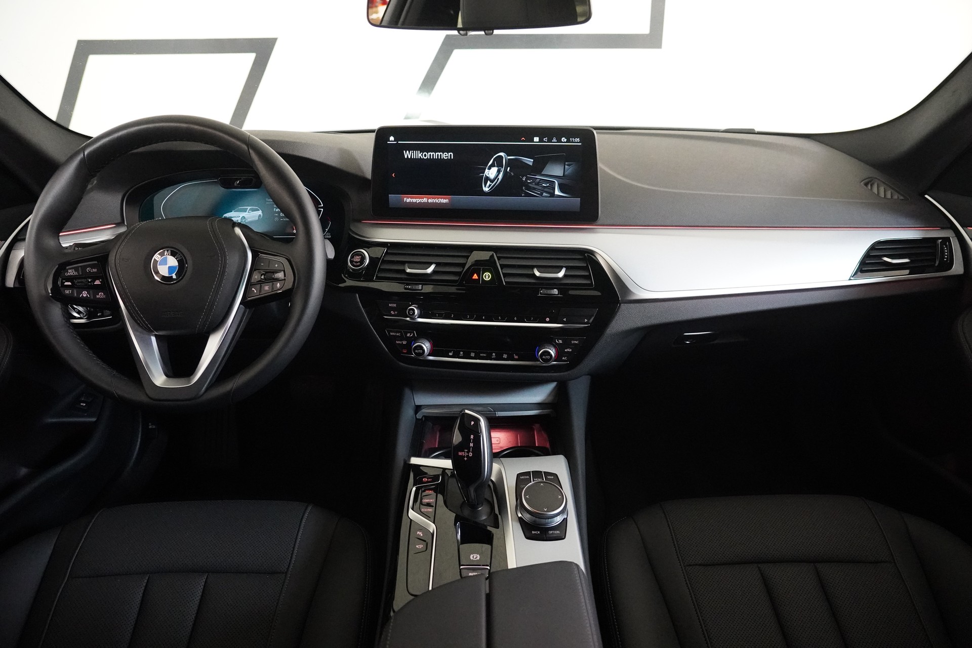 BMW 530d xDrive 48V Touring Steptronic - 18