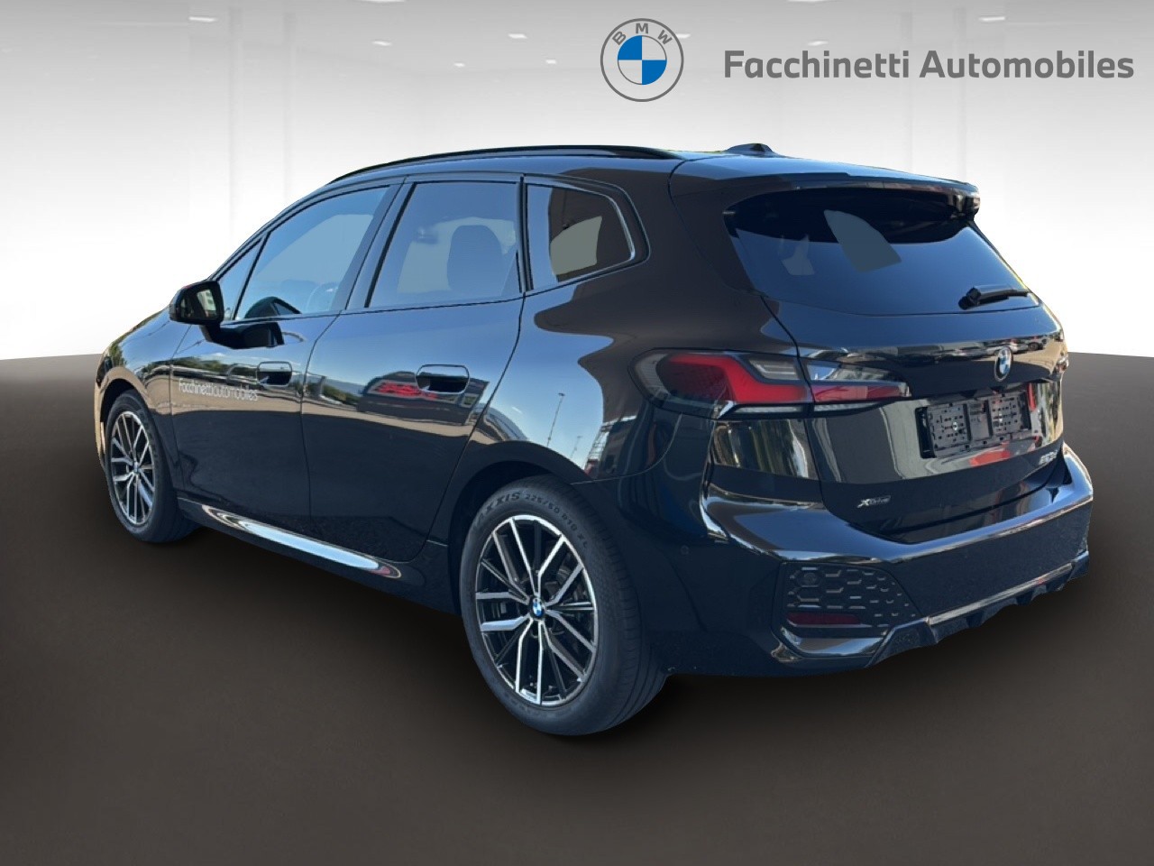 BMW 223d Active Tourer xDrive M Sport DKG - 3