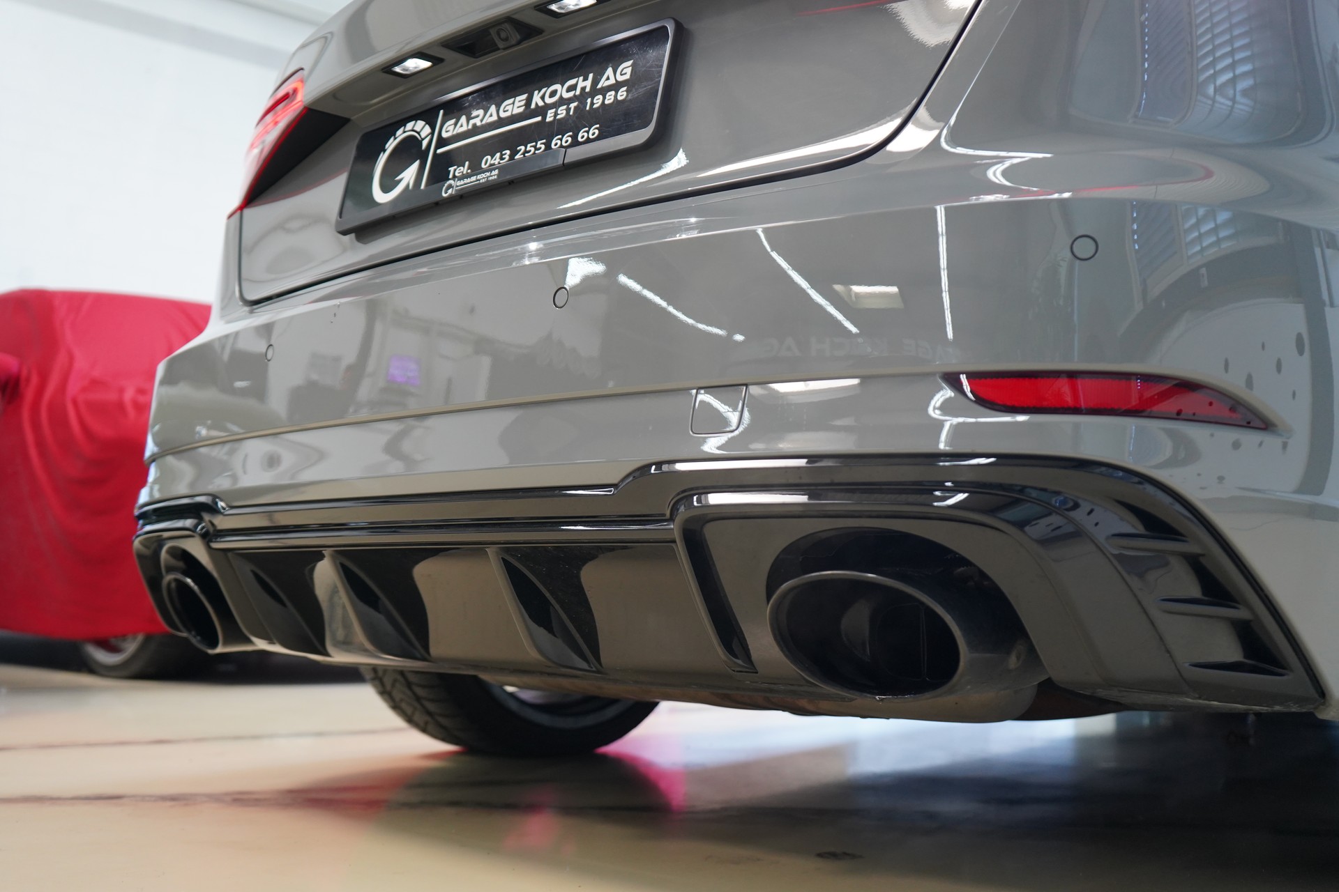 AUDI RS3 Sportback 2.5 TSI quattro S-tronic - 11