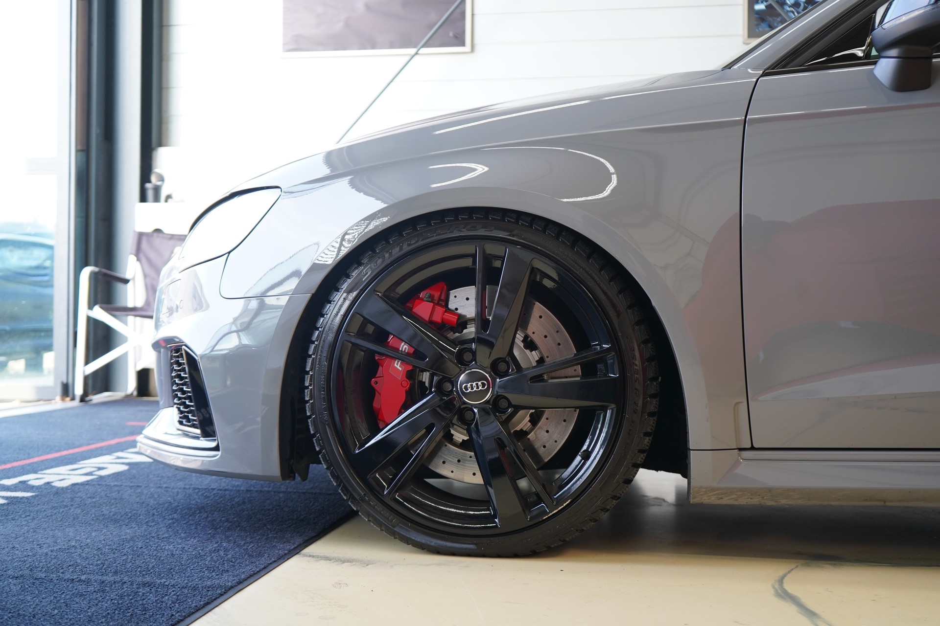 AUDI RS3 Sportback 2.5 TSI quattro S-tronic - 15