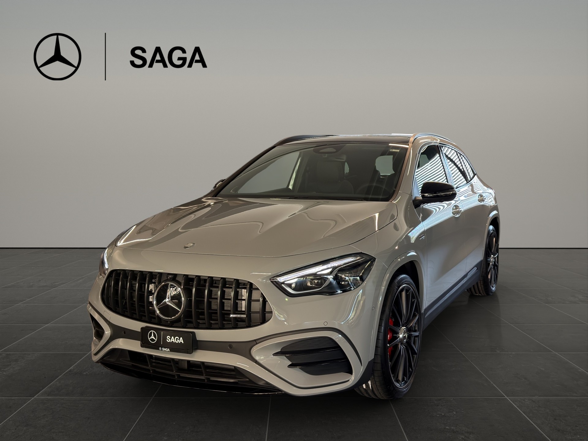 MERCEDES-BENZ GLA AMG 35 4Matic 8G-DCT