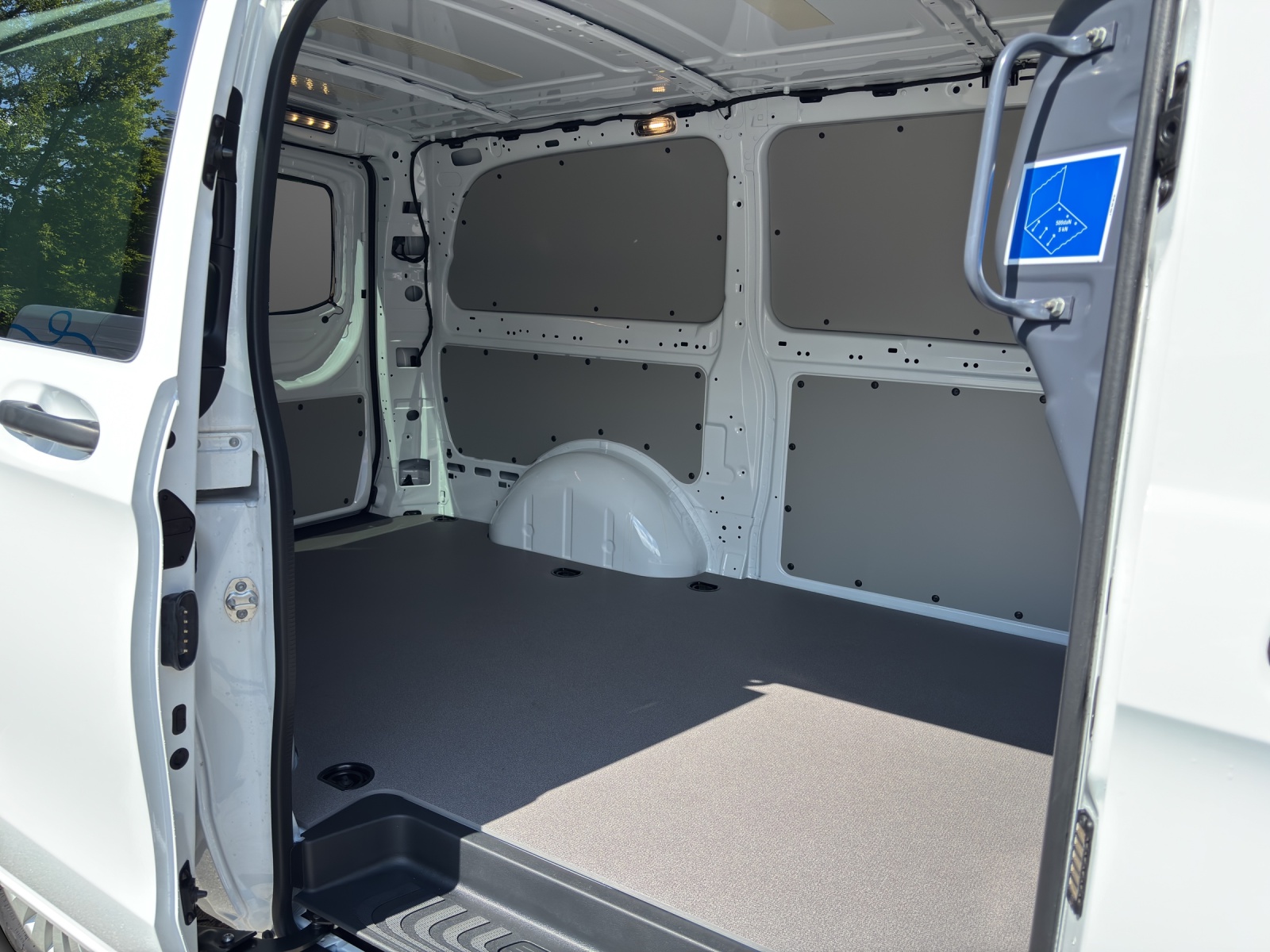 MERCEDES-BENZ Vito 116 CDI Lang Pro 9G-Tronic 4M - 9