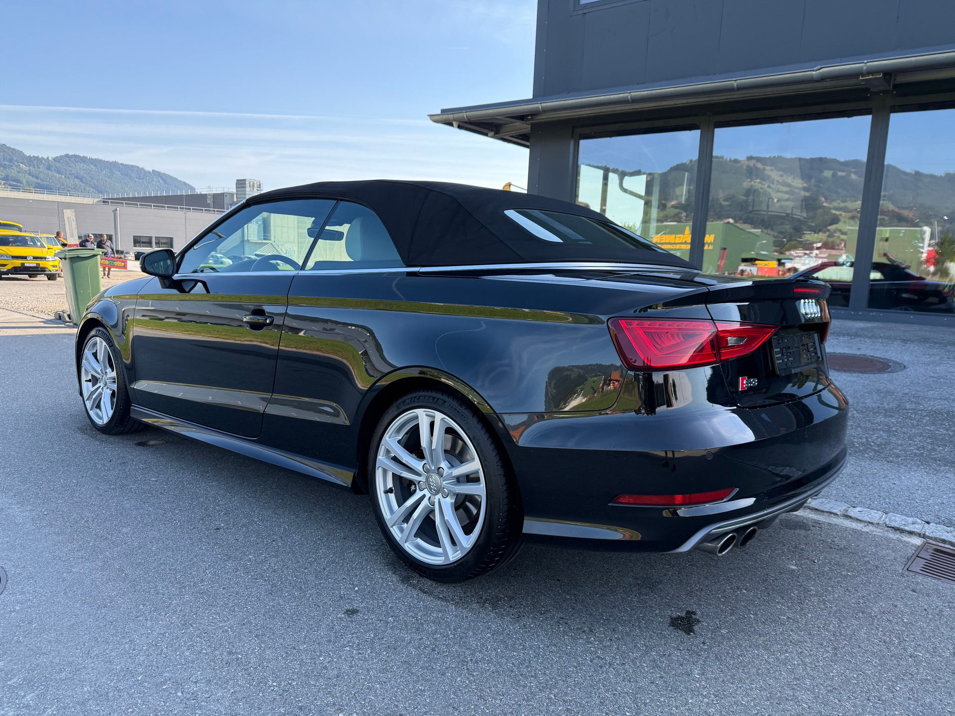 AUDI S3 Cabrio 2.0 TFSI quattro S-tronic - 9