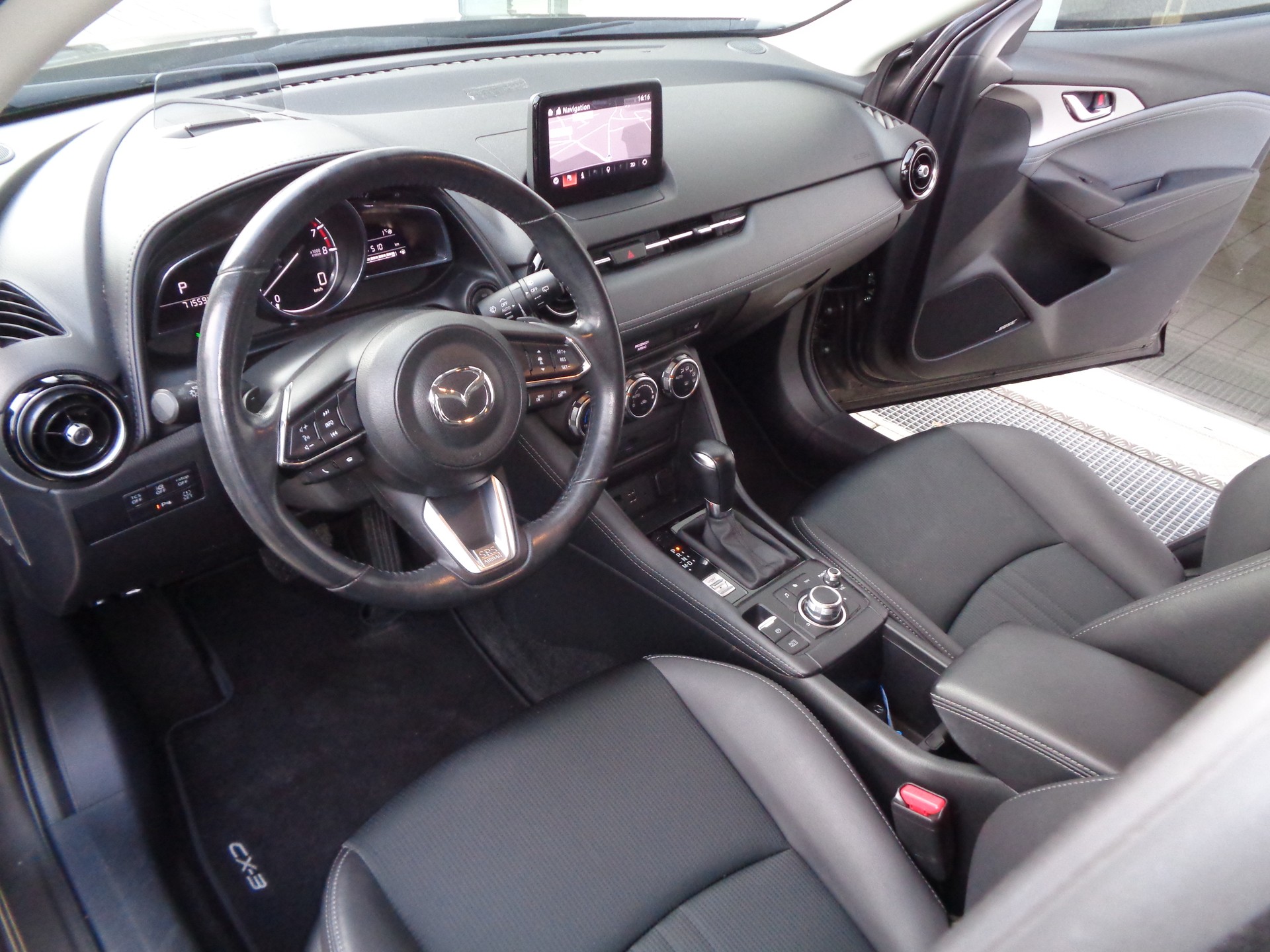 MAZDA CX-3 SKYACTIV-G 150 Revolution AWD Automat - 7