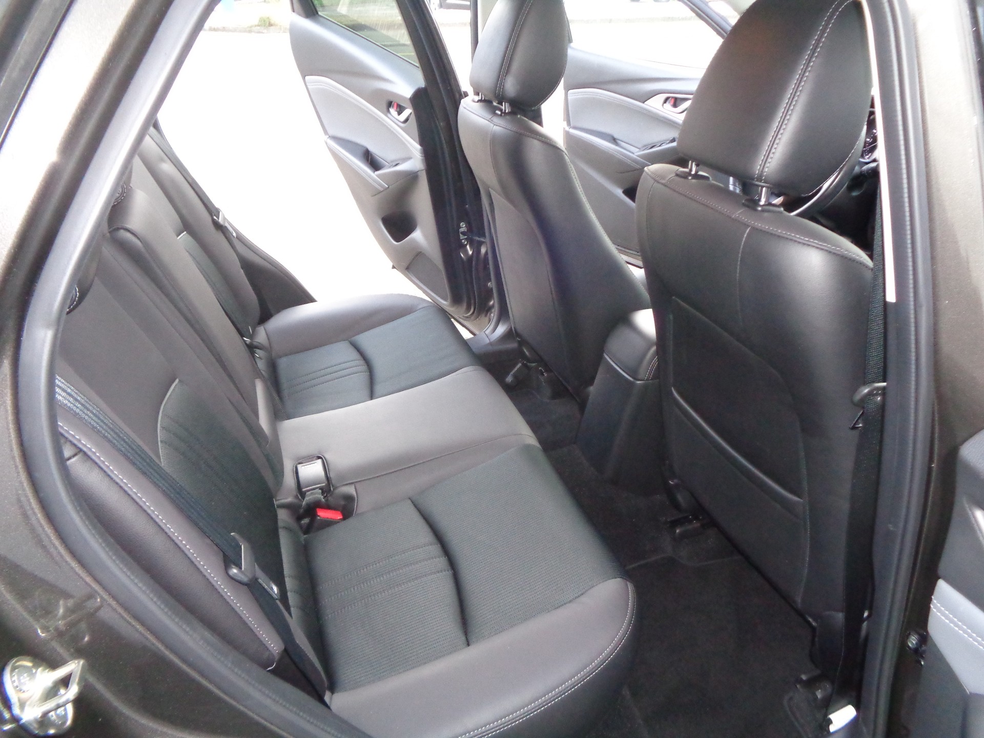 MAZDA CX-3 SKYACTIV-G 150 Revolution AWD Automat - 10